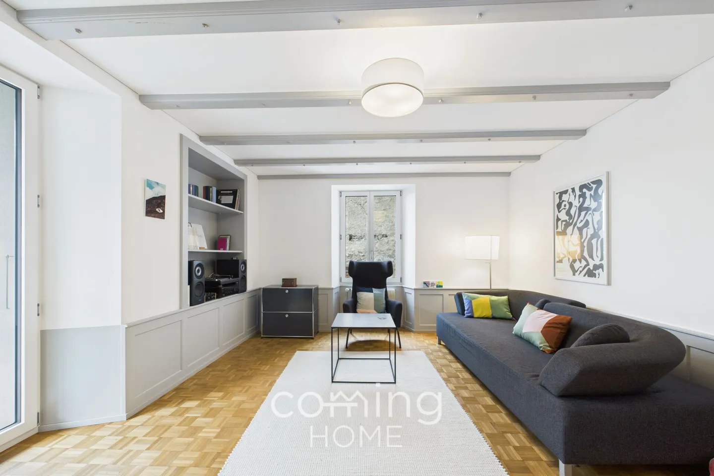 Sunny gem in an old building in Leuk-Stadt - 4.5-room apartment with a tiled stove and spacious garden - Photo 1 of 13