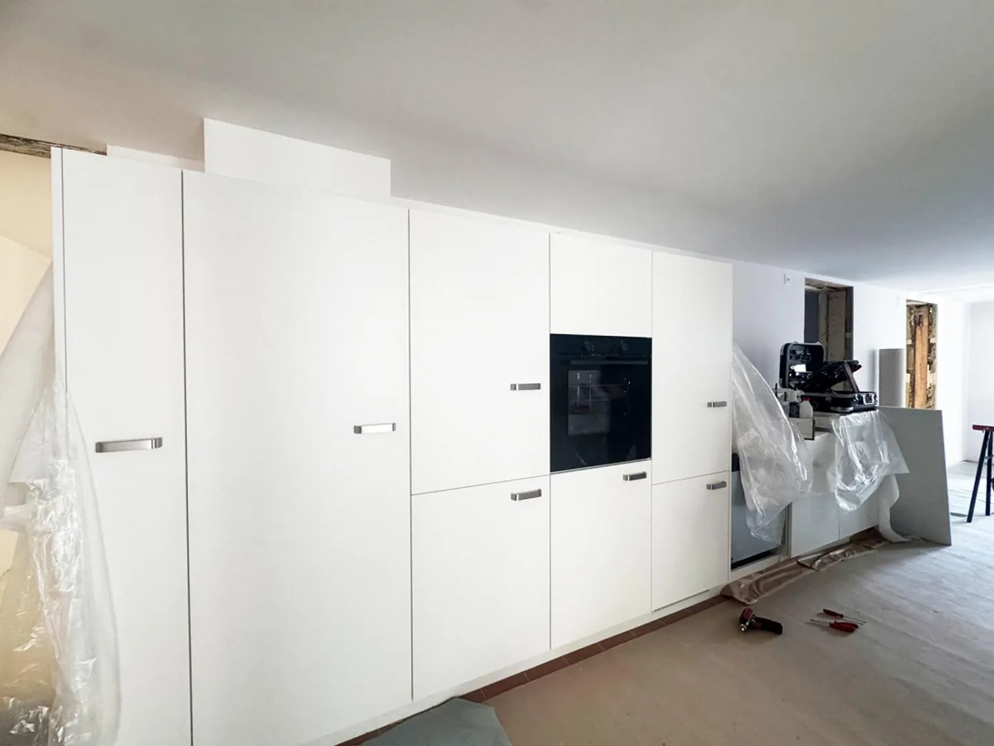 Unusual 4.5 room apartment / 1st floor - Photo 4 of 12