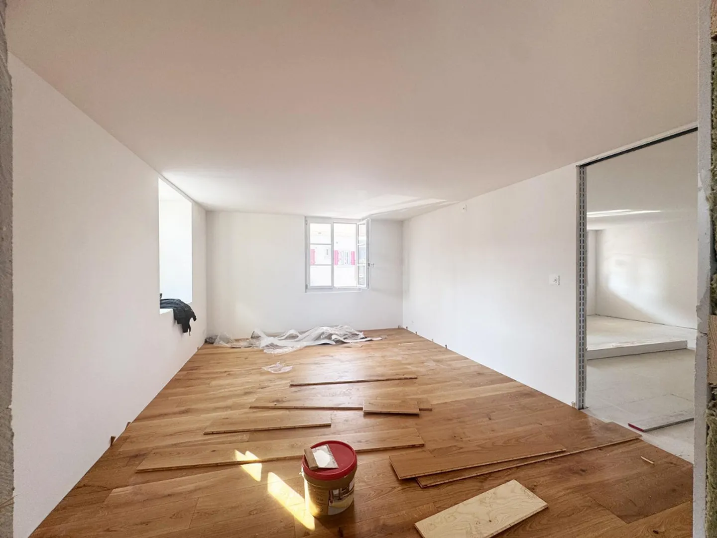 Unusual 4.5 room apartment / 1st floor - Photo 5 of 12