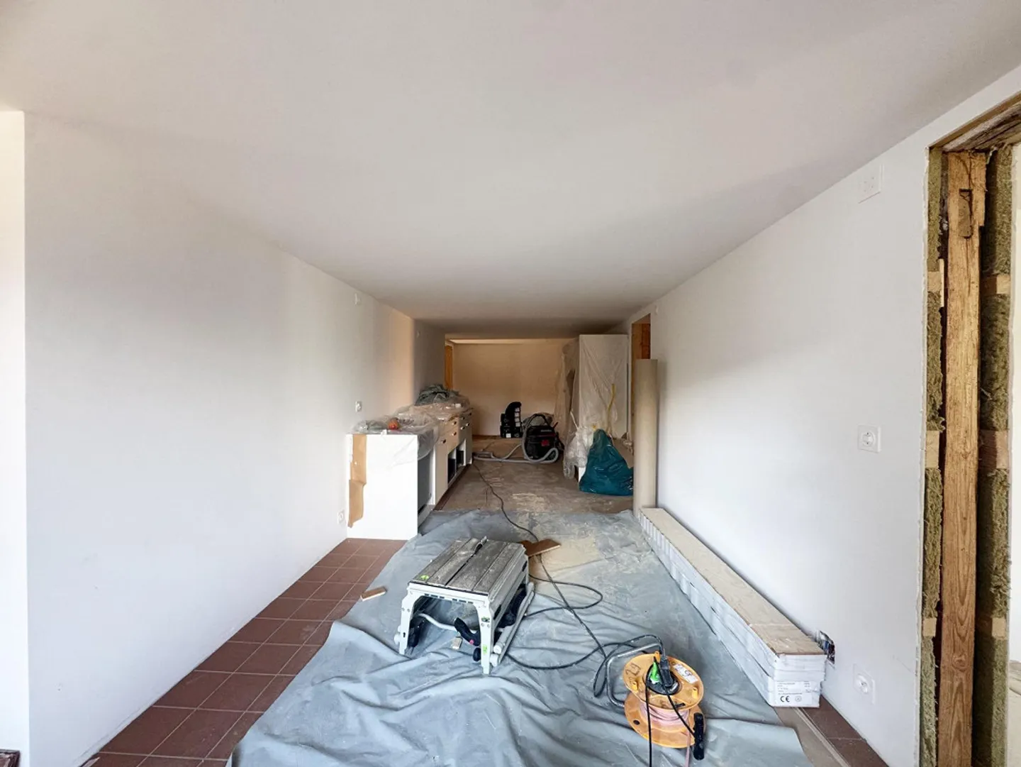 Unusual 4.5 room apartment / 1st floor - Photo 6 of 12
