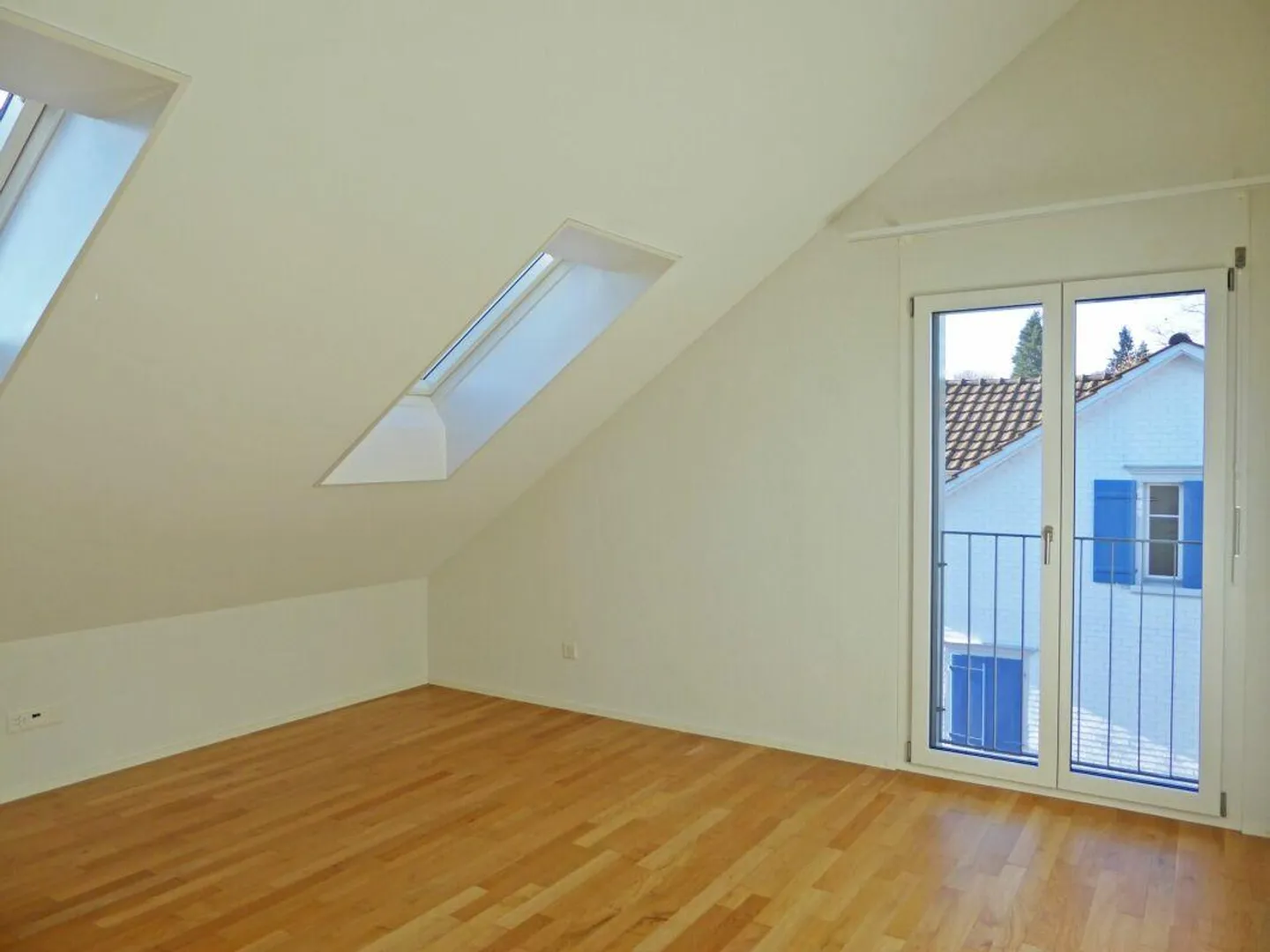 Moderne 3.5 Zimmer-Wohnung - Foto 4 von 10