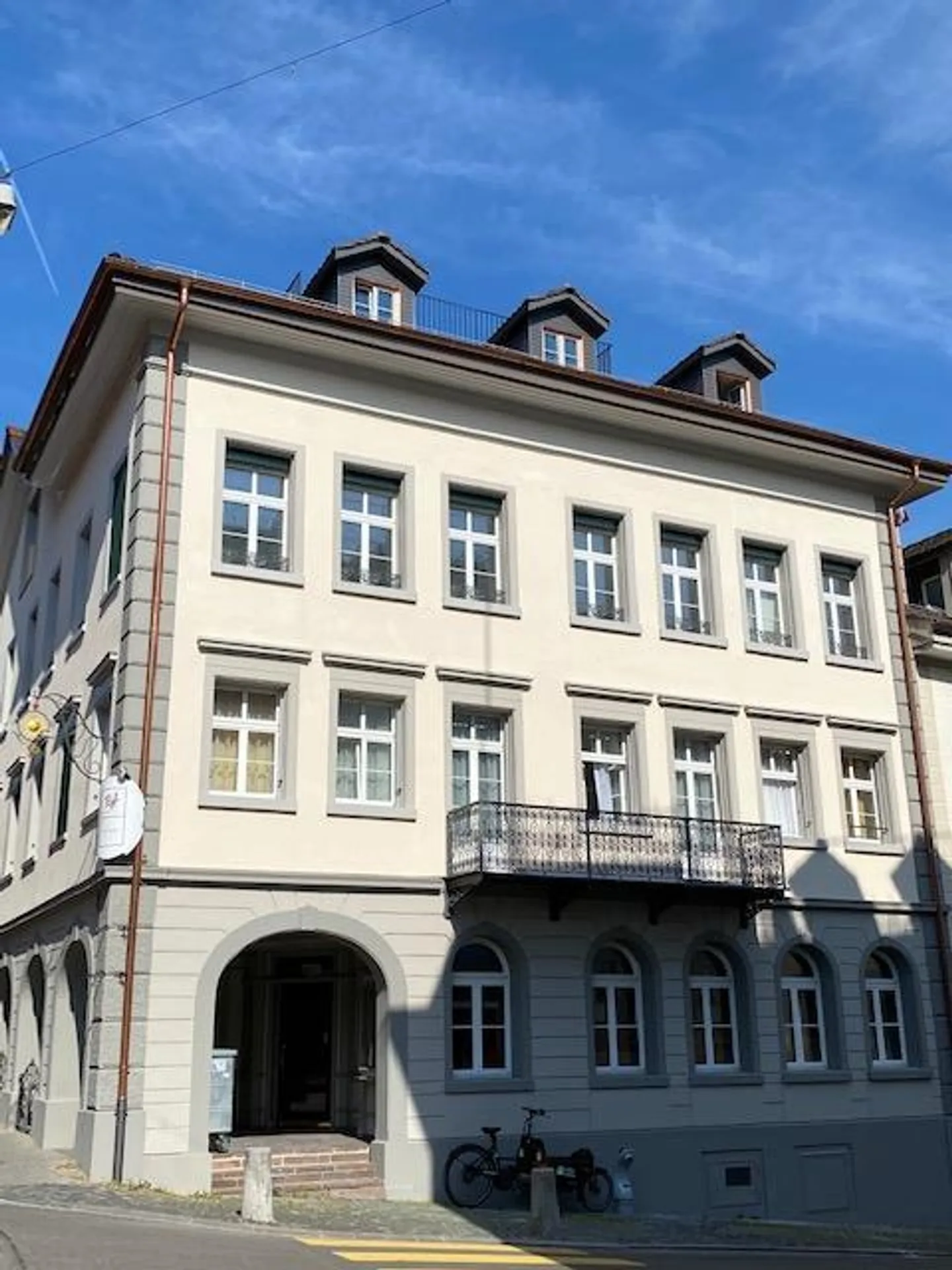 Top commercial space in a central location - Photo 8 of 9