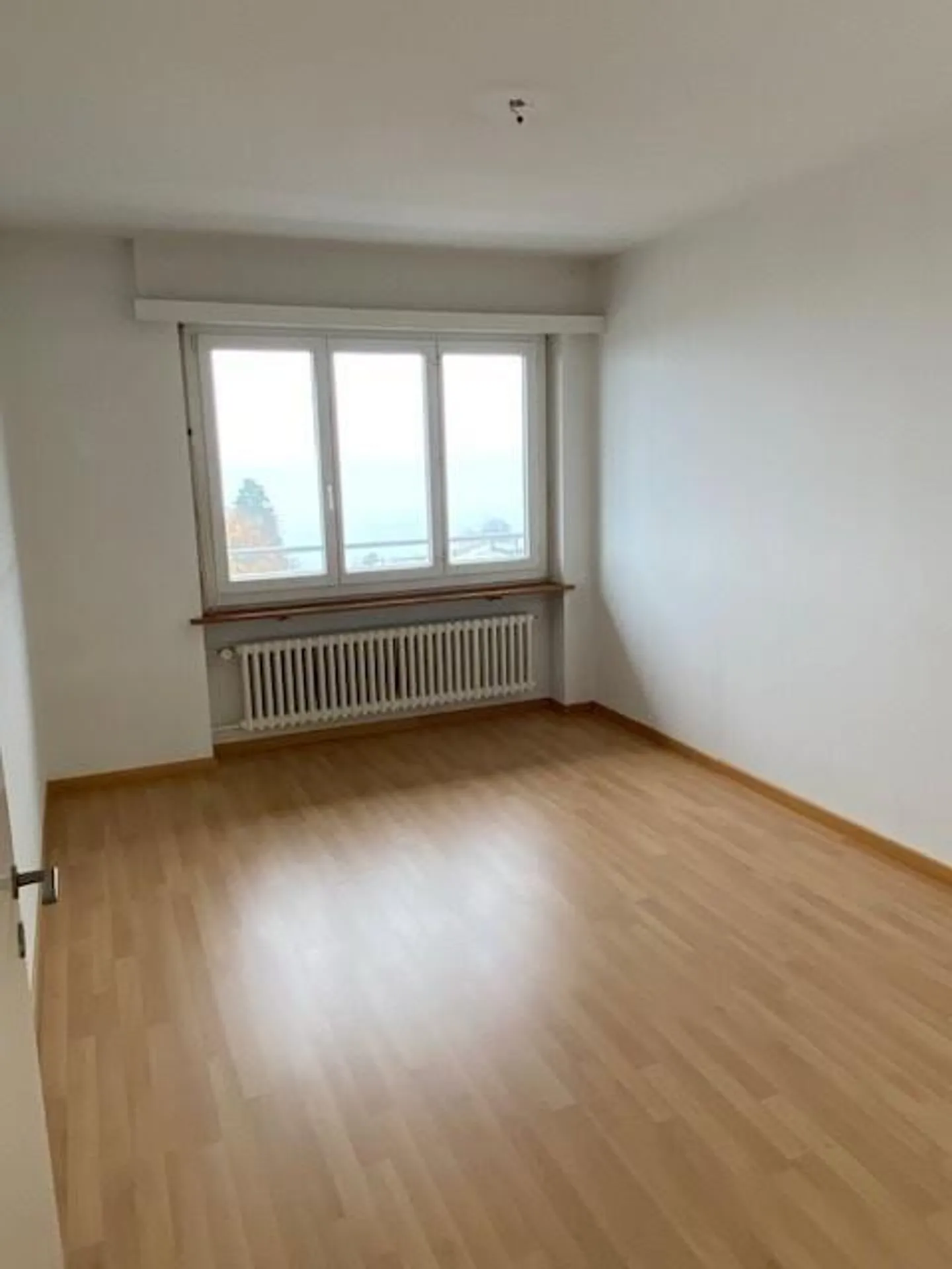 4-Zimmerwohnung mit Seeblick befristet bist 30.09.2027 - Foto 7 di 9