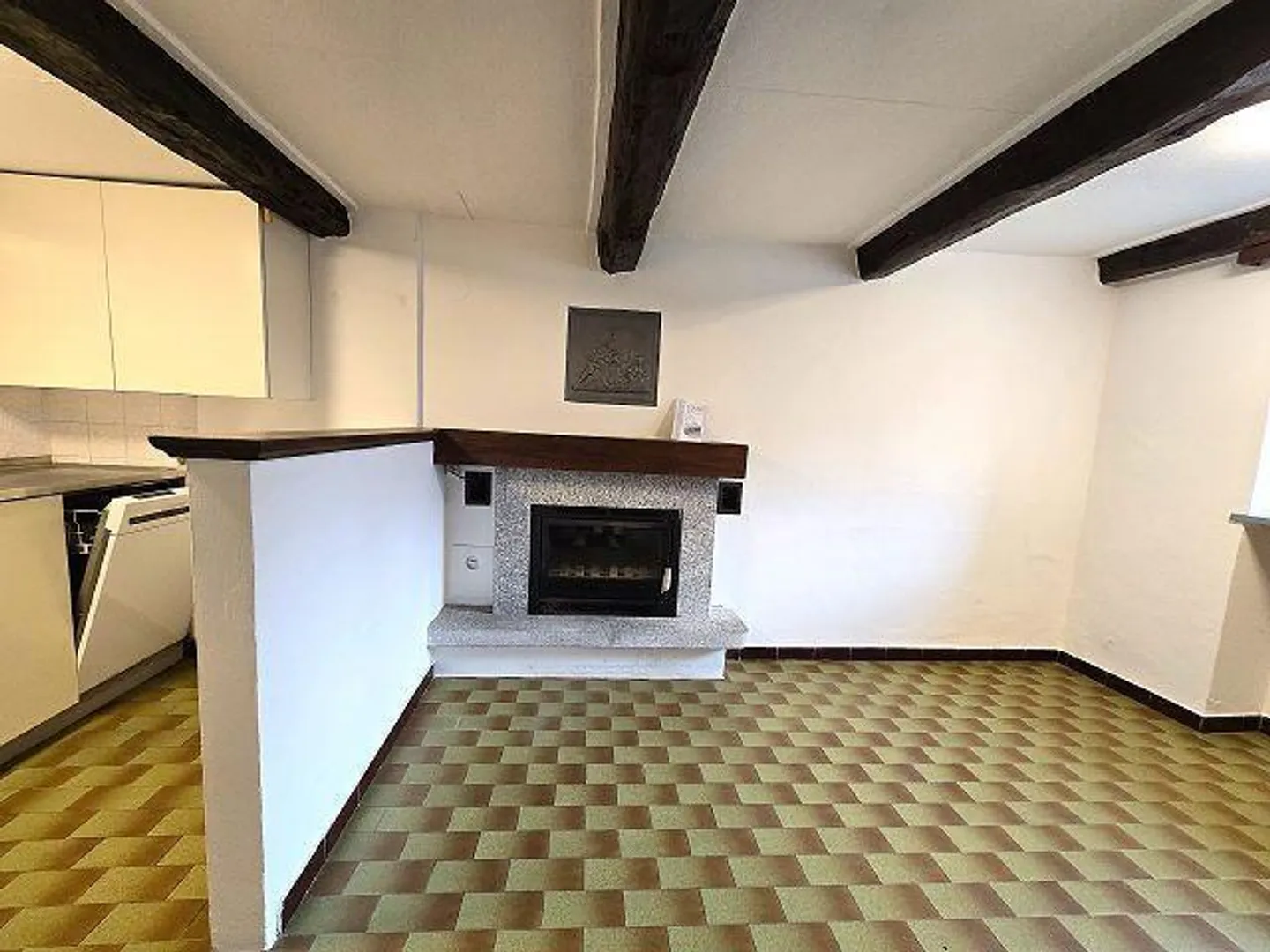 Maison unifamiliale de 6 pièces dans le noyau avec vue magnifique, très ensoleillée et calme - Photo 5 sur 13