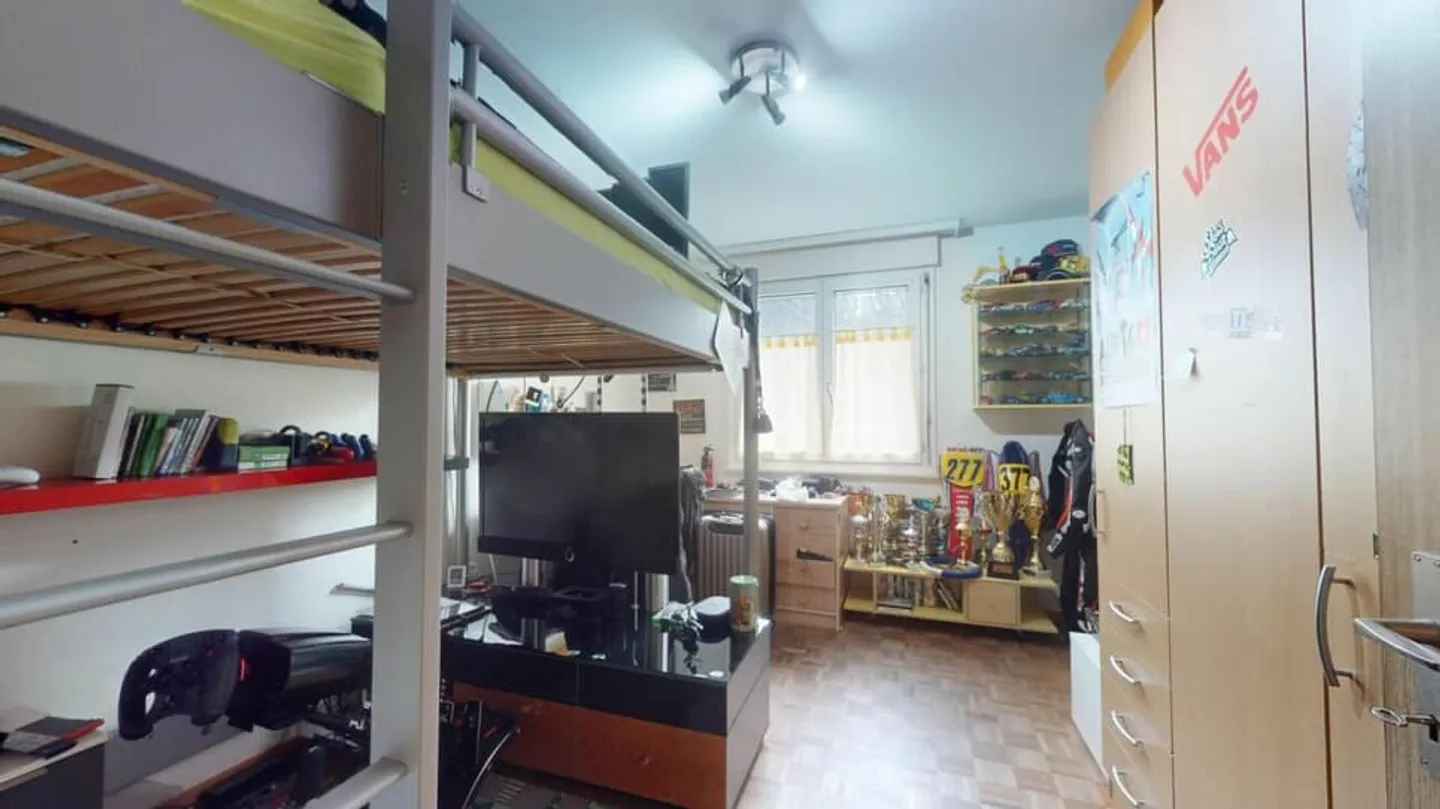 5.5 Room Apartment in Moudon - Photo 9 of 12