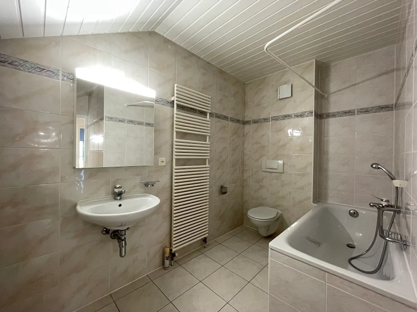 Appartement 5 pièces - Photo 9 sur 9