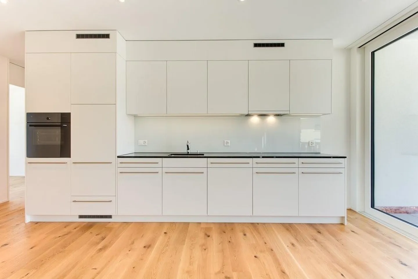 Beautiful 3.5 room apartment for rent in Davos! - Photo 2 of 8