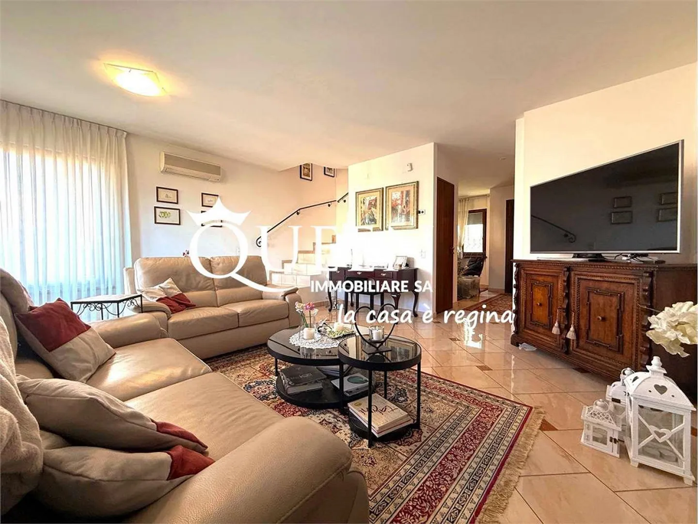 Morbio Inferiore: 5,5-Zimmer-Haus mit Garten und Gemeinschaftspool - Foto 3 von 13