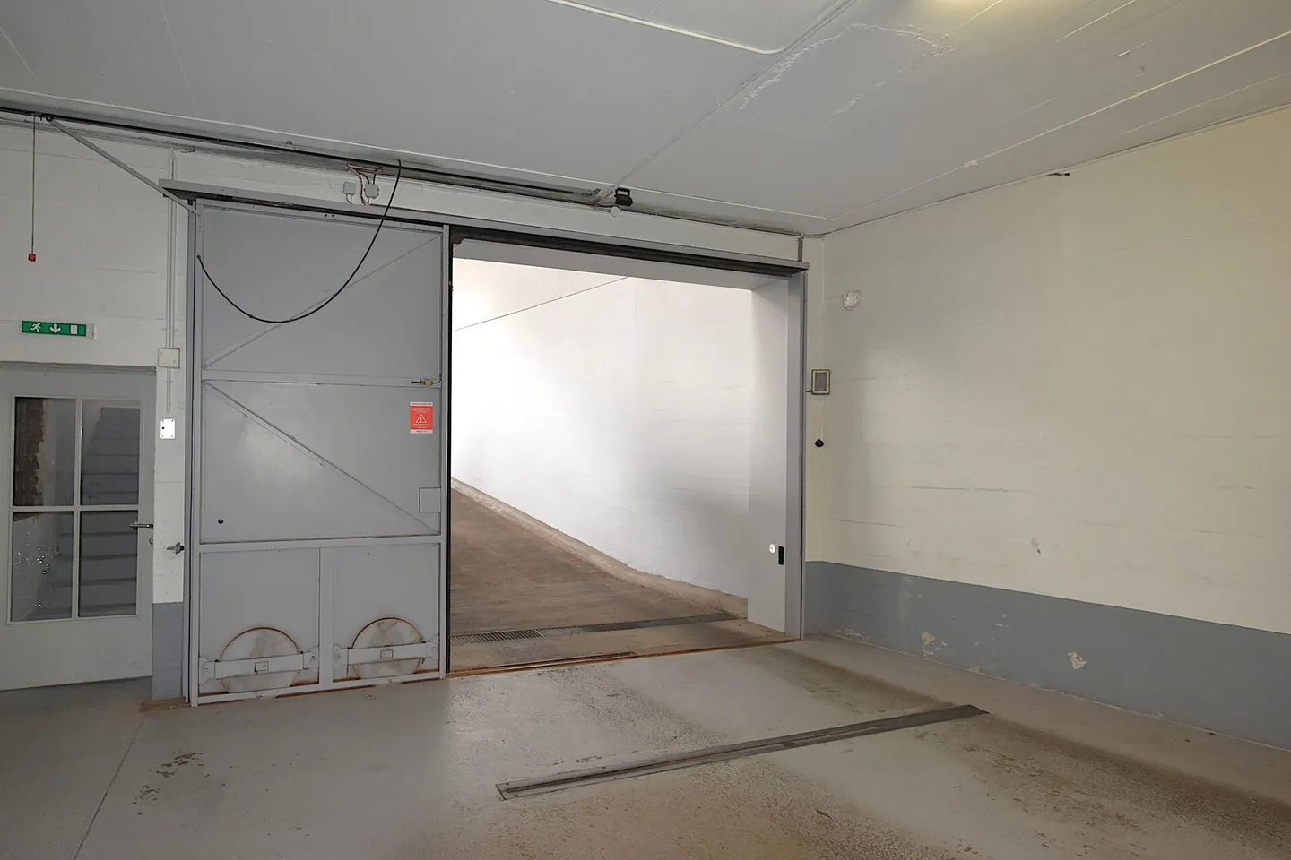 Posti auto nel garage sotterraneo vicino a Aeschenplatz in affitto - Foto 5 di 7