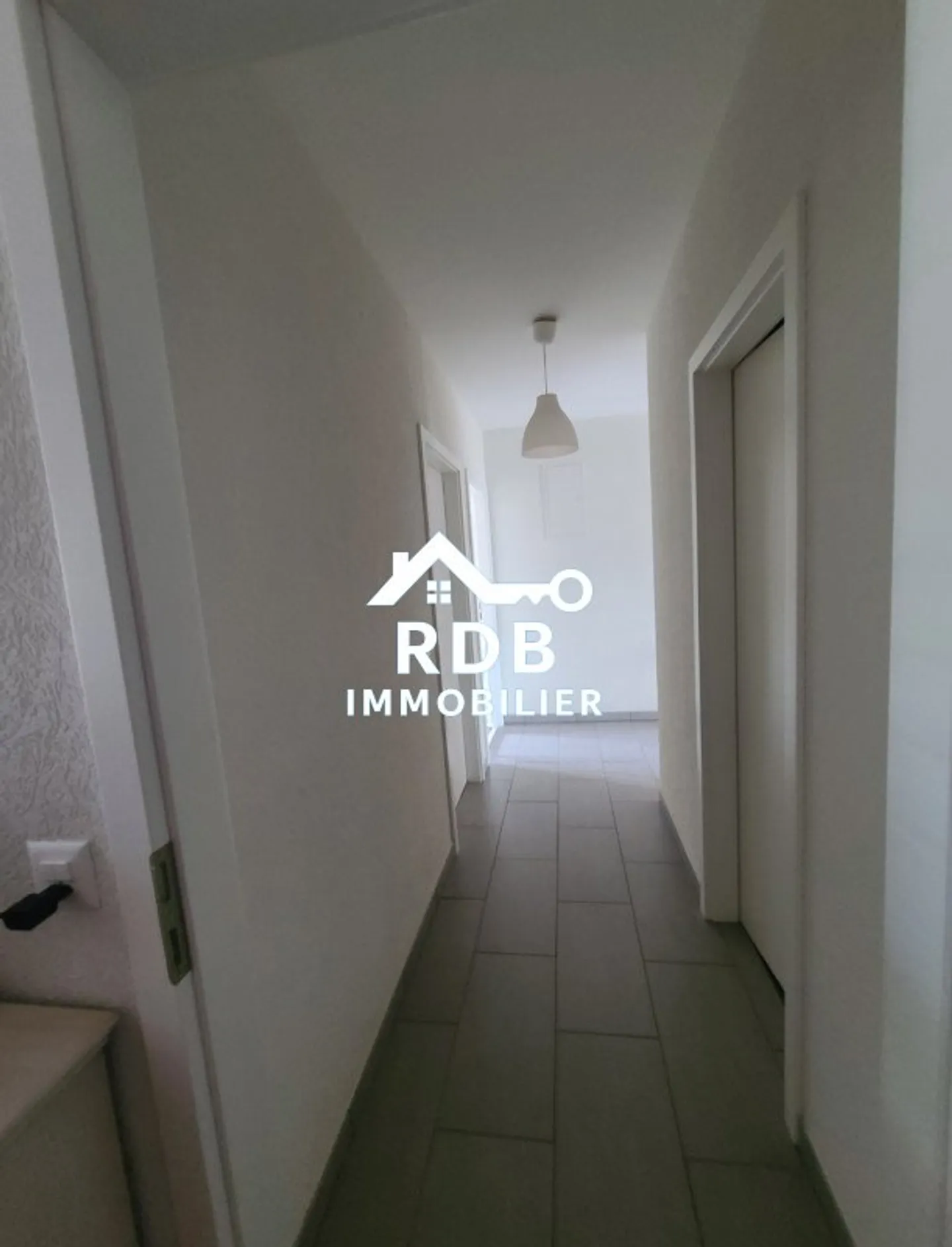 Appartement lumineux 5 pièces - Photo 7 sur 10
