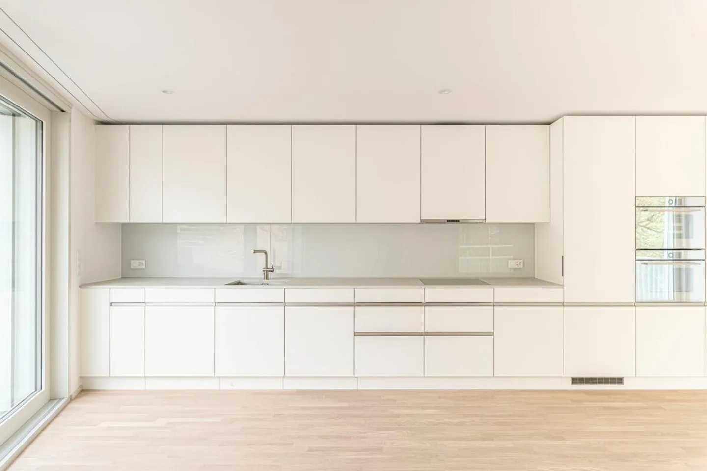 Appartamento esclusivo in prima occupazione con vista lago mozzafiato - Foto 2 di 6