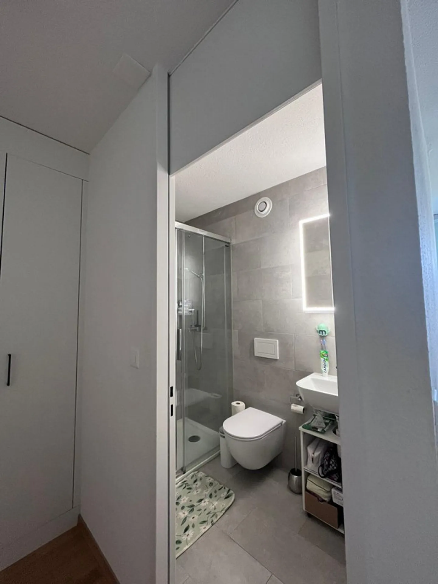 Studio for Subletting December 25/January 26 - Photo 2 of 5