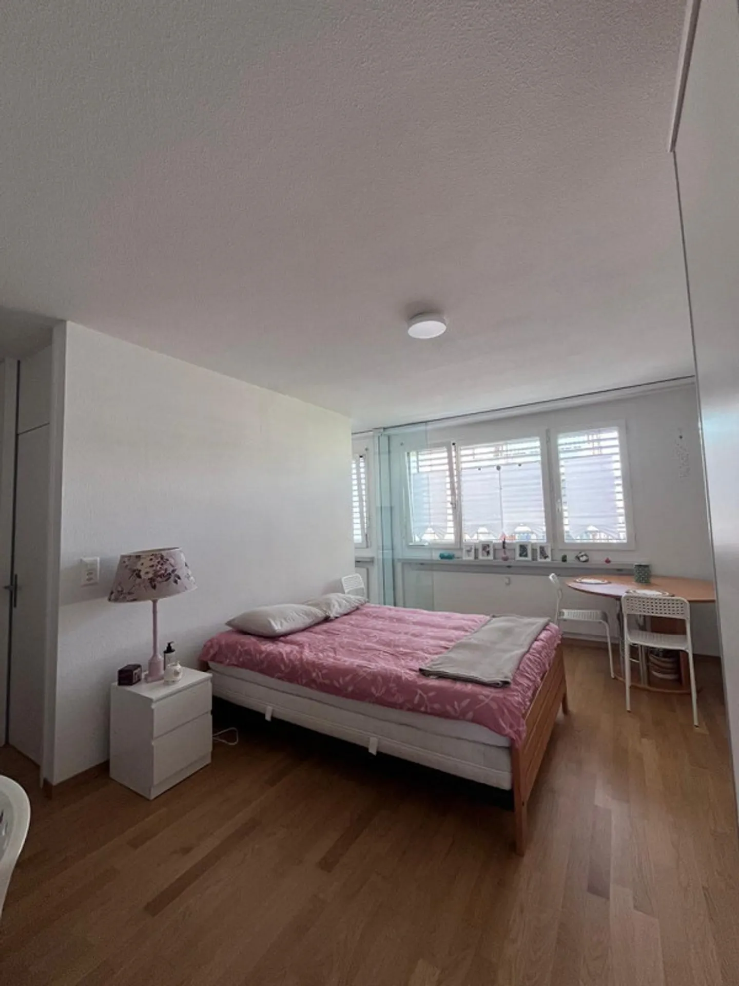 Studio for Subletting December 25/January 26 - Photo 4 of 5