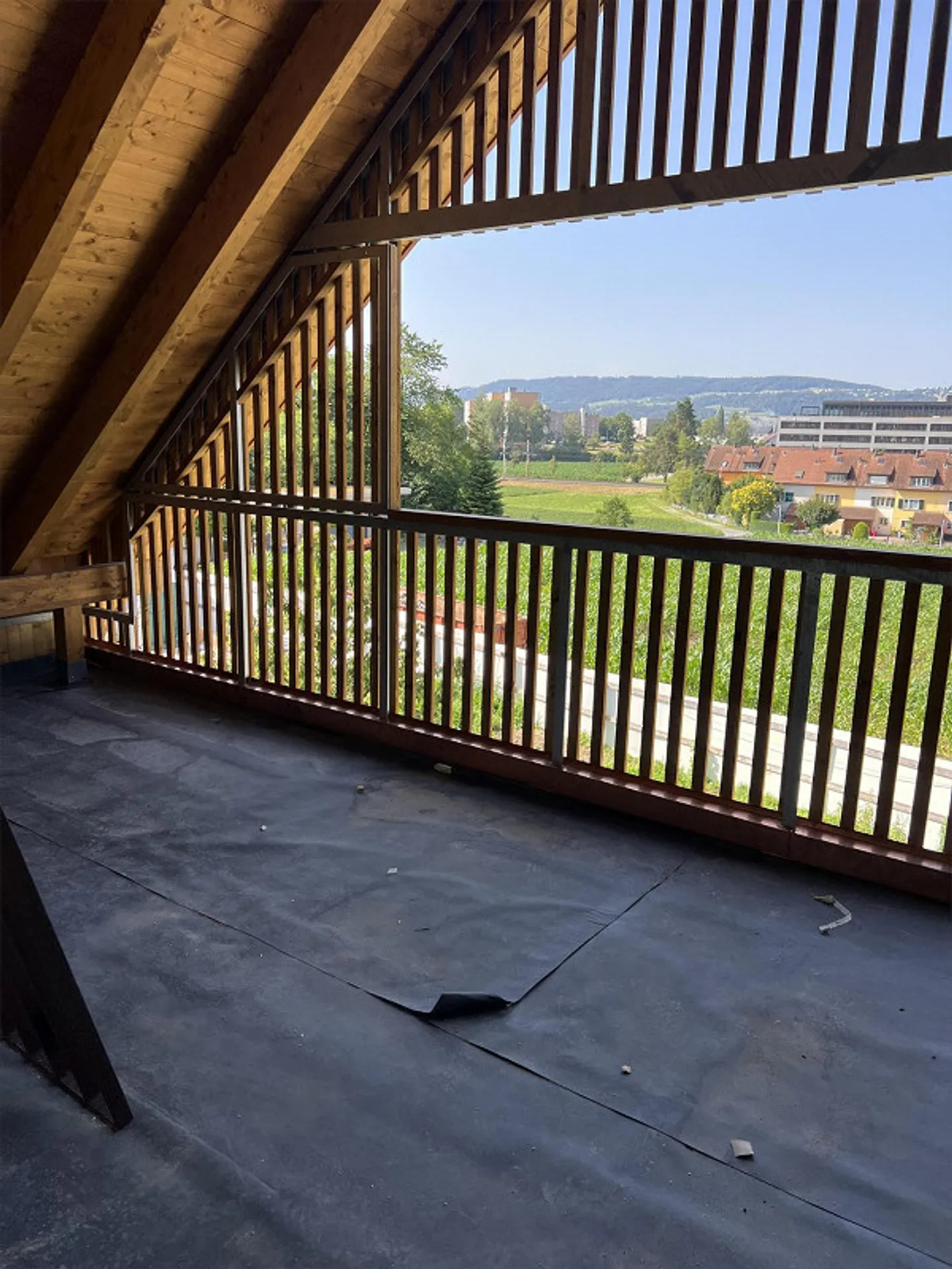 Luxurious 5.5-room apartment in an excellent location in Nänikon - Photo 12 of 13