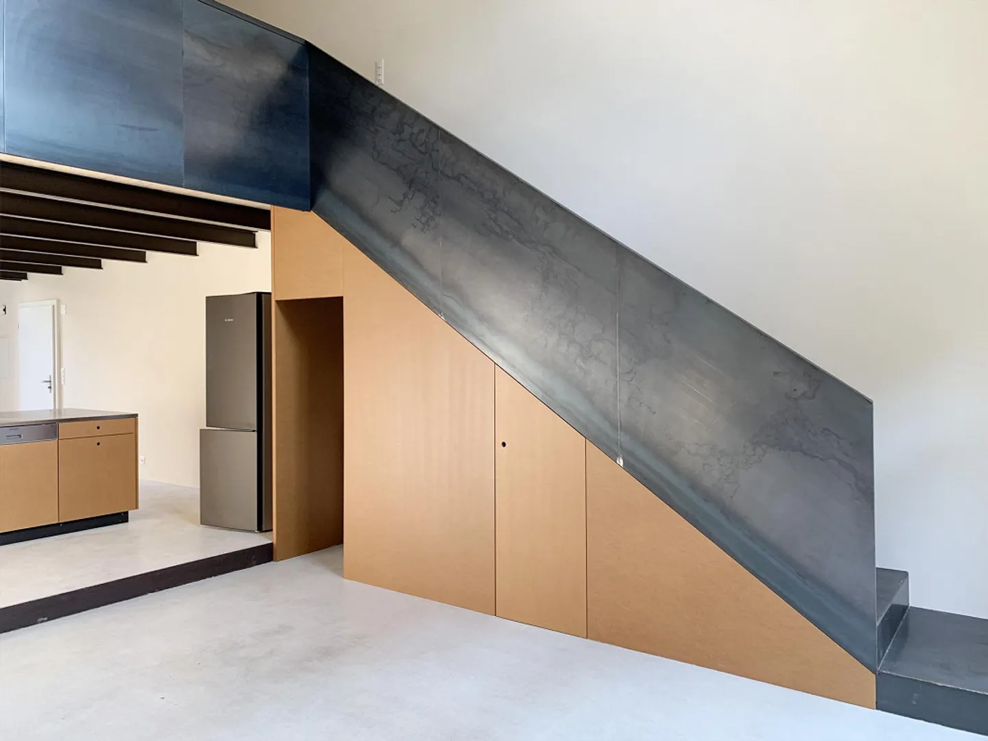 Appartement en loft de 2 étages avec une hauteur de 8m - Photo 3 sur 14