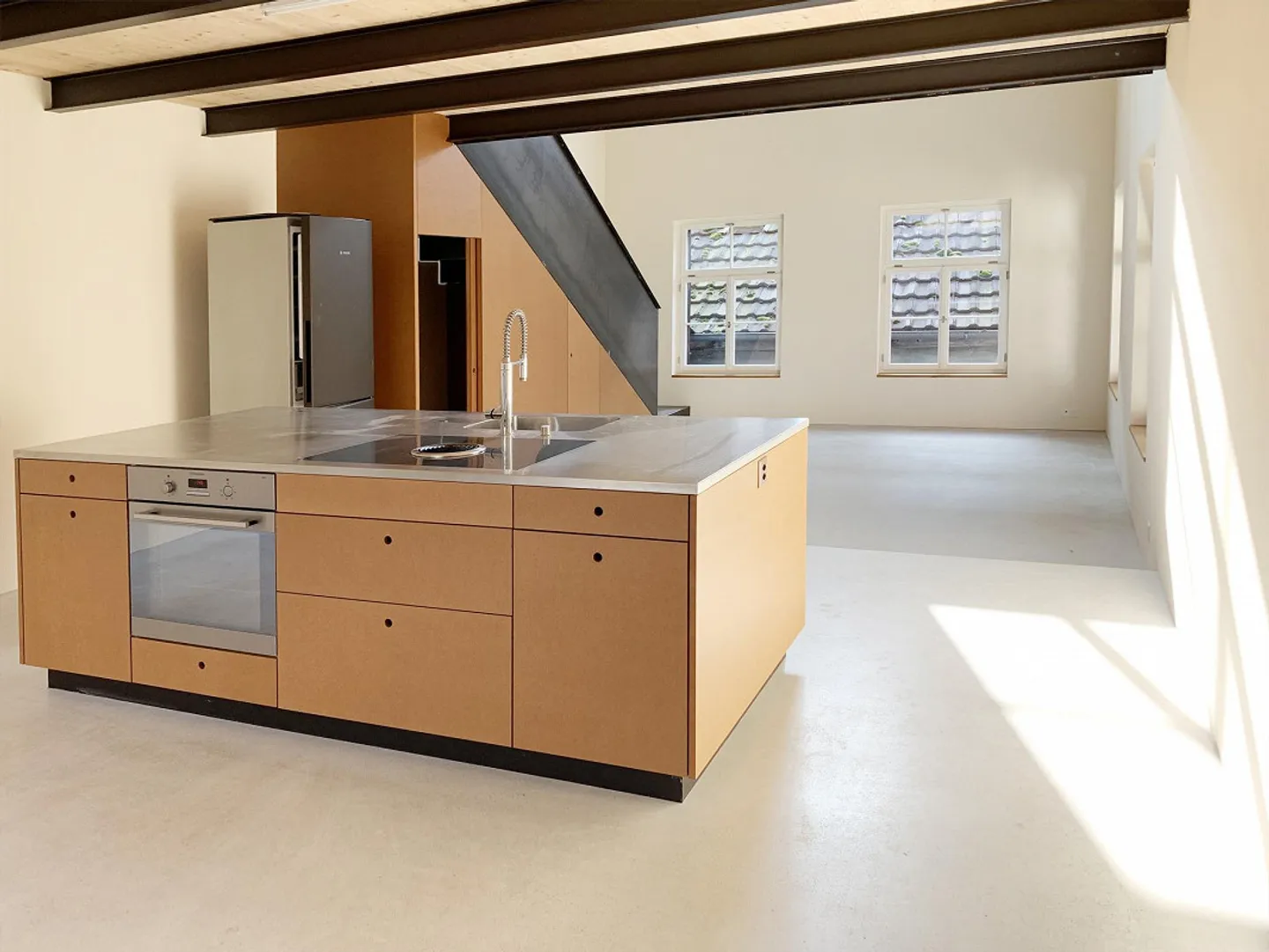 Appartement en loft de 2 étages avec une hauteur de 8m - Photo 4 sur 14