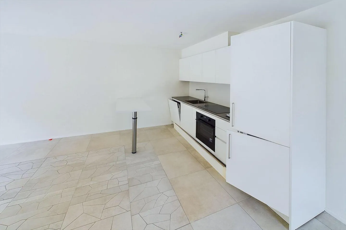 4.5 Room apartment - Photo 6 of 13