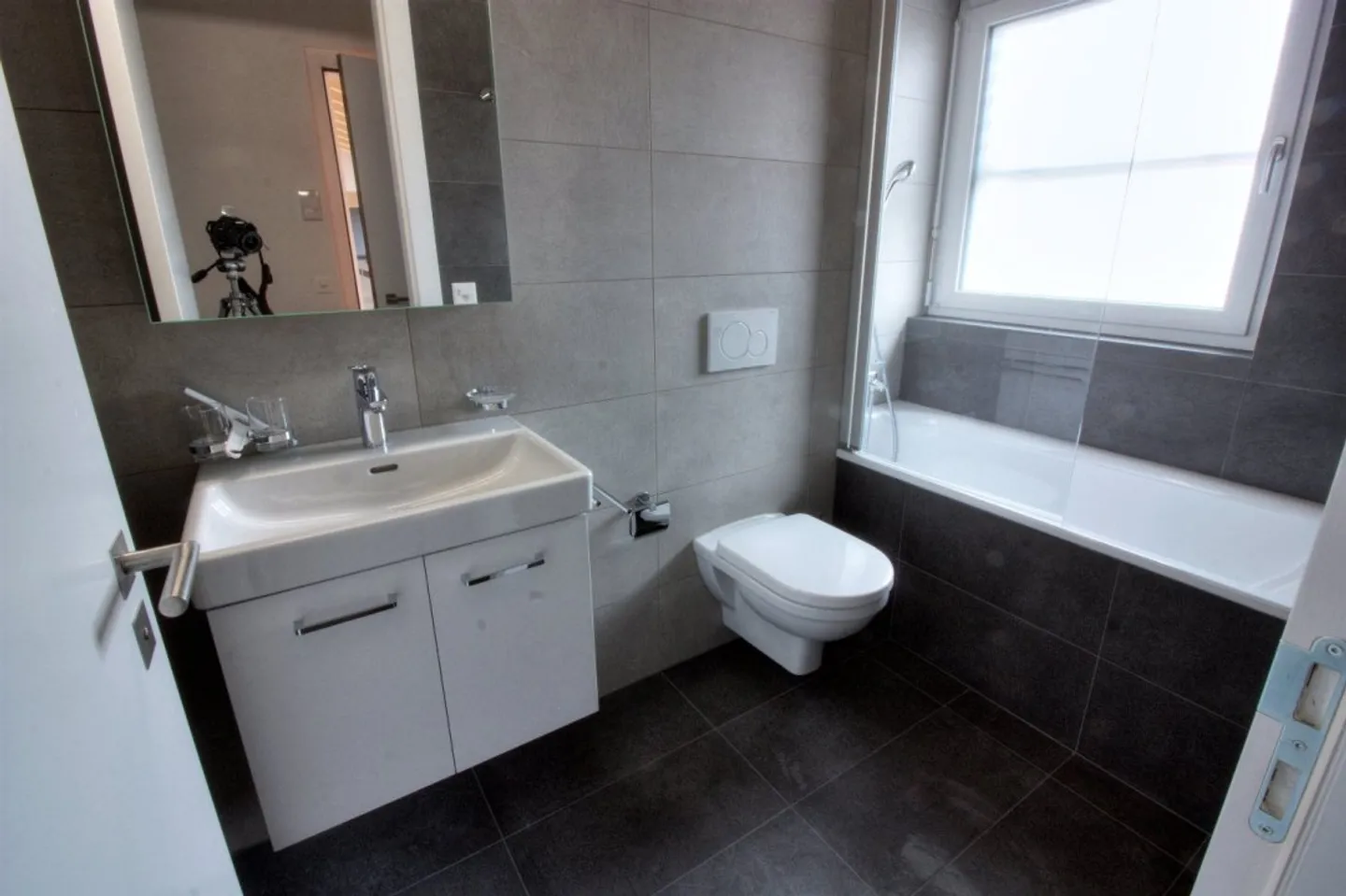 3.5 Room Apartment - Photo 6 of 8