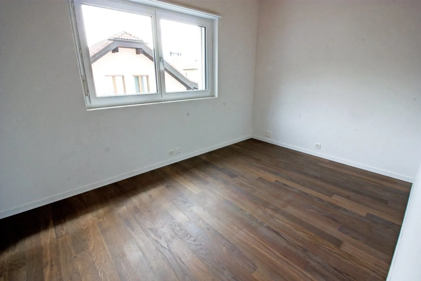3.5 Room Apartment - Photo 4 of 8