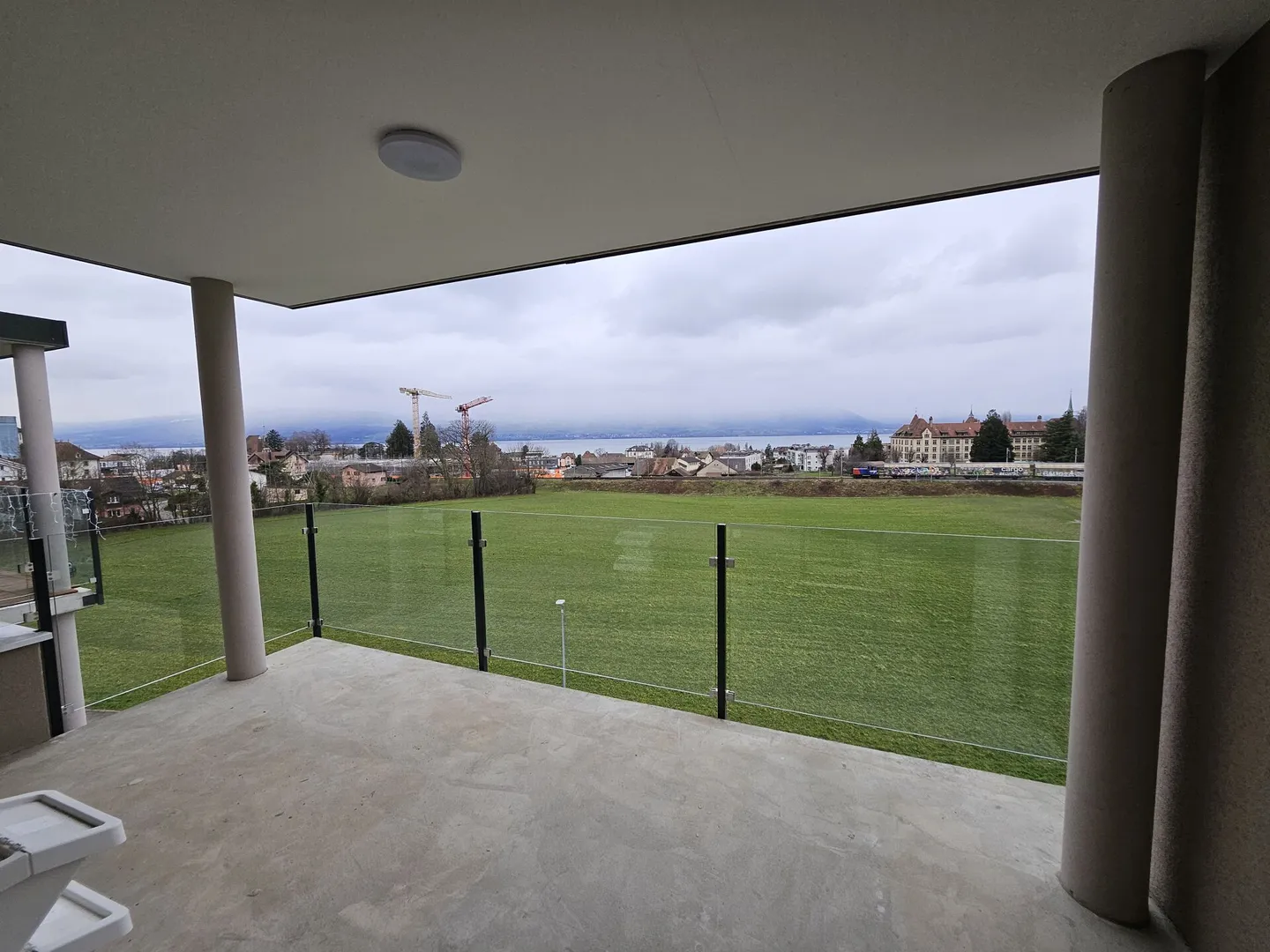 Superbo appartamento di 3,5 stanze a Estavayer-le-Lac - Foto 1 di 11