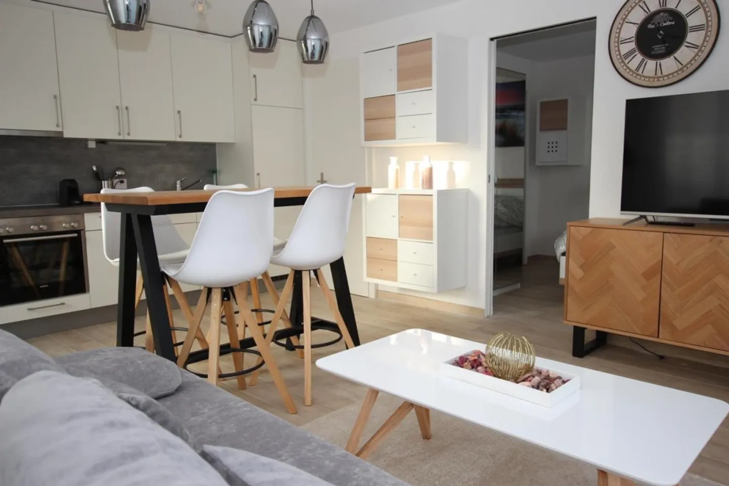 Neues Apartment mit Terrassen - Foto 1 von 5