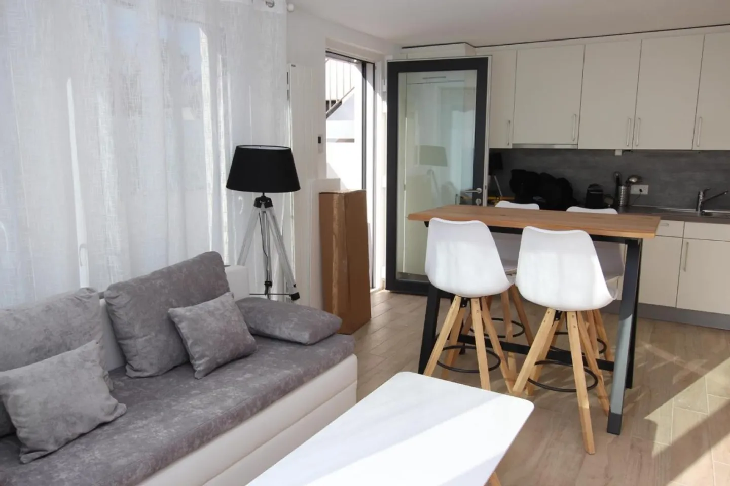 Neues Apartment mit Terrassen - Foto 2 von 5