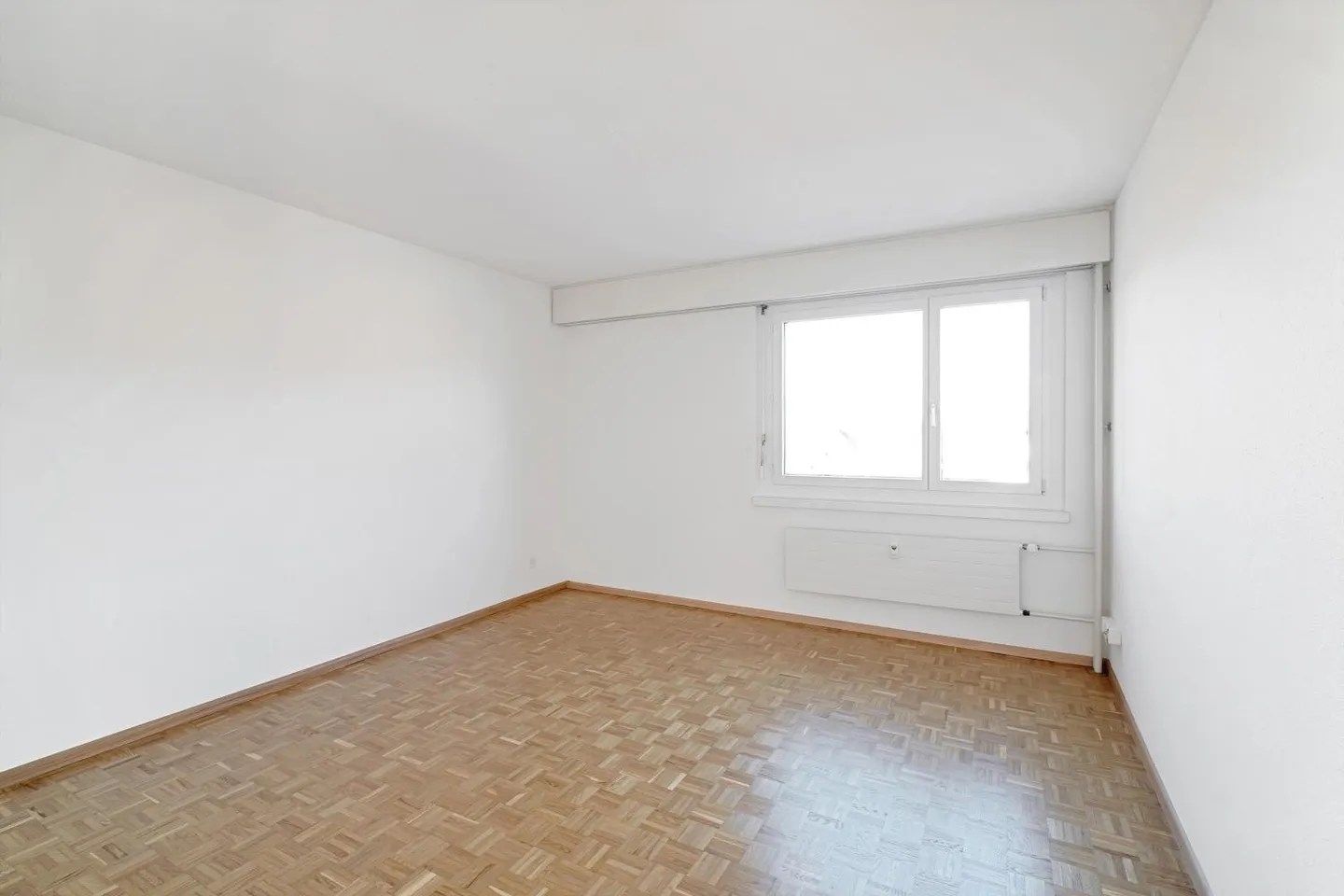 Appartamenti di 4 stanze a prezzi di affitto attraenti - Foto 7 di 8