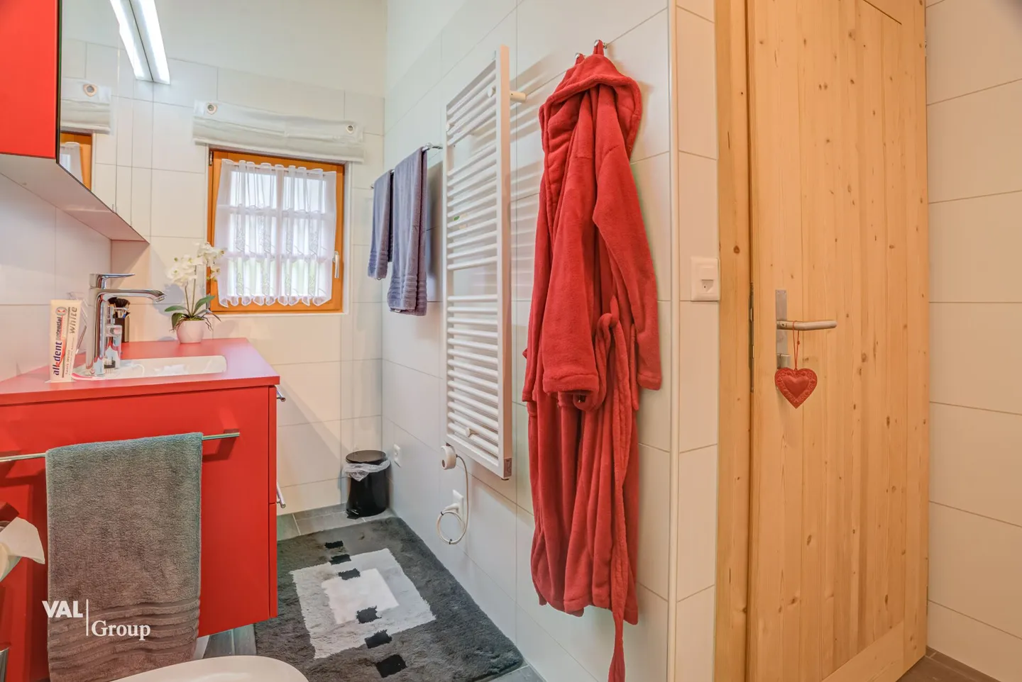 Incantevole appartamento in stile rustico moderno - Foto 9 di 11