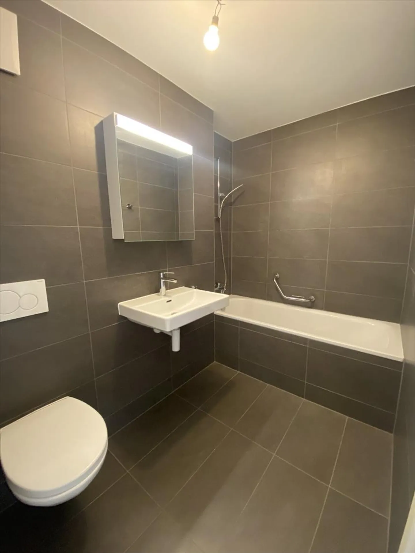 Schöne 2,5 Zimmer in Courtaman! - Foto 4 von 4