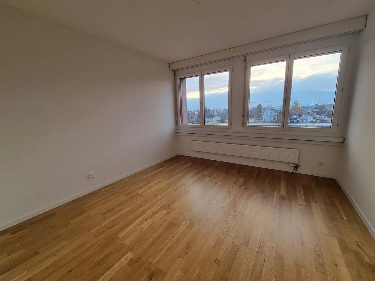 Zentral wohnen mit vielen Vorteilen - Foto 5 von 8