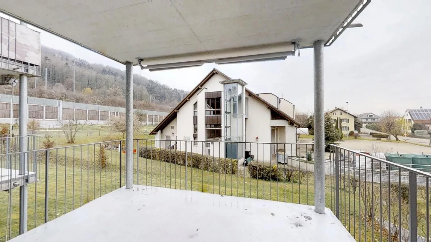 Ampio appartamento mansardato di 4,5 stanze in campagna - Foto 13 di 13