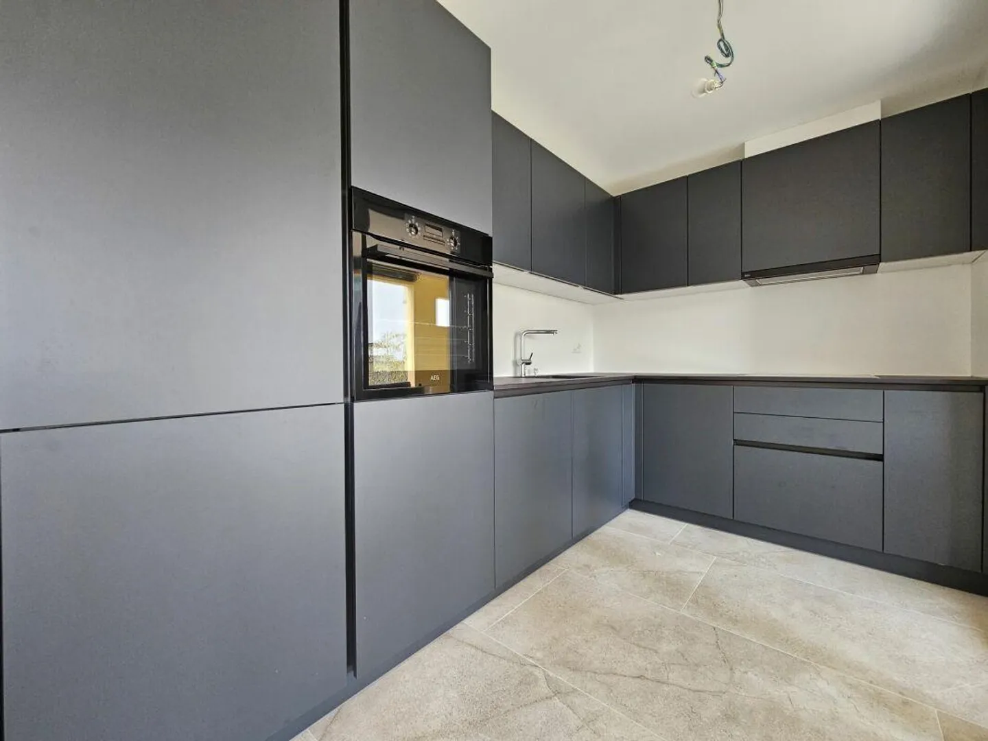 Appartamento moderno di 3,5 locali con giardino a Gordola - Foto 8 di 13