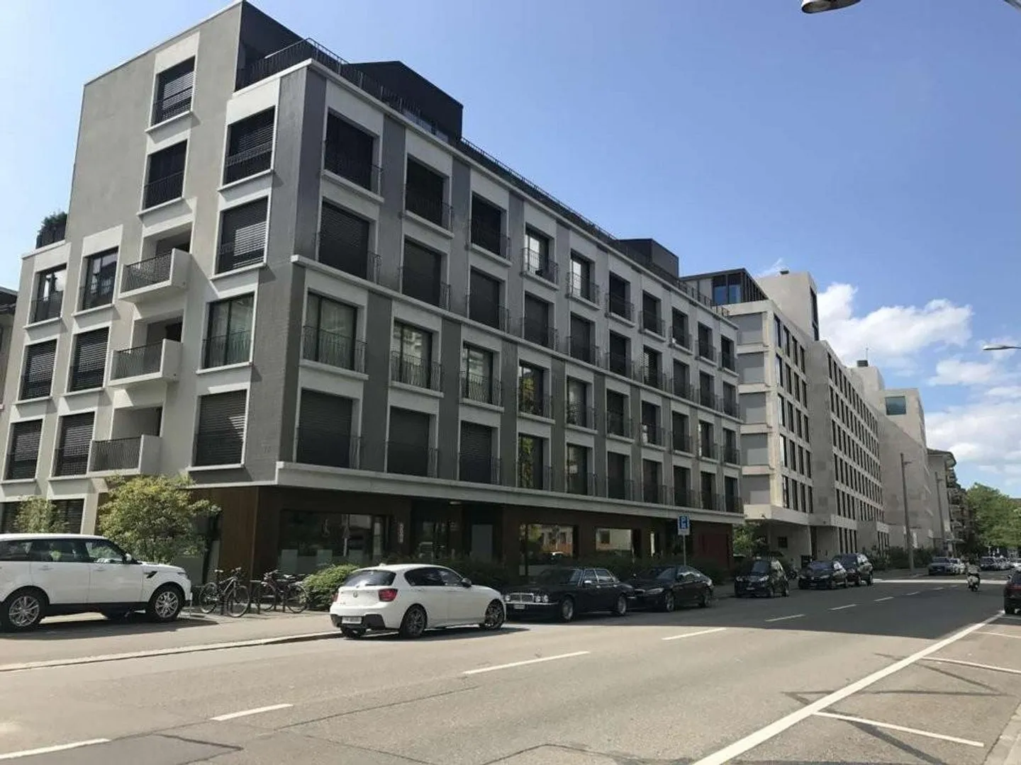 Modernes Apartment in Zürich - Foto 1 von 10