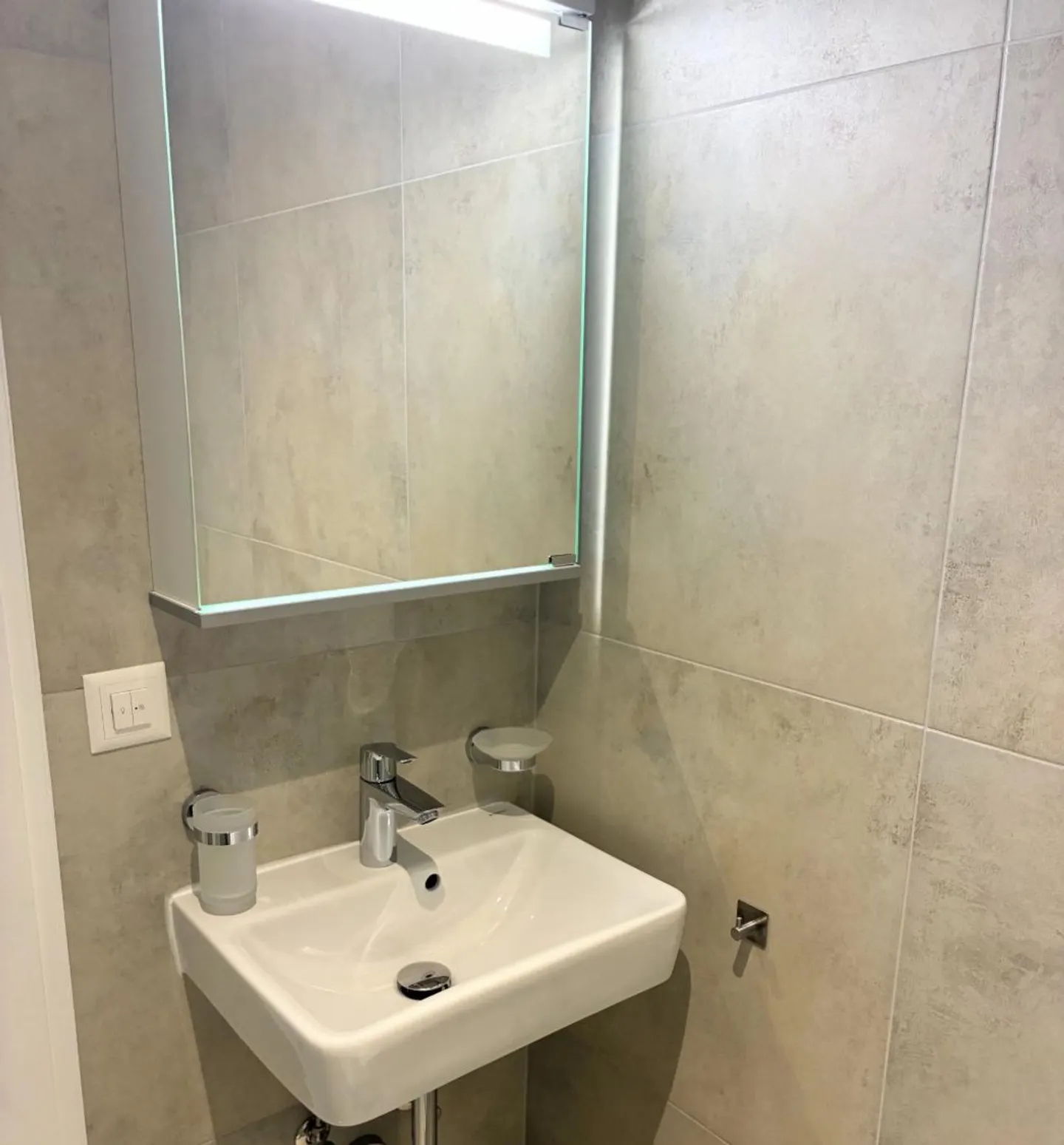 Bel appartement d'une pièce, à quelques pas de toutes les commodités. - Photo 3 sur 4