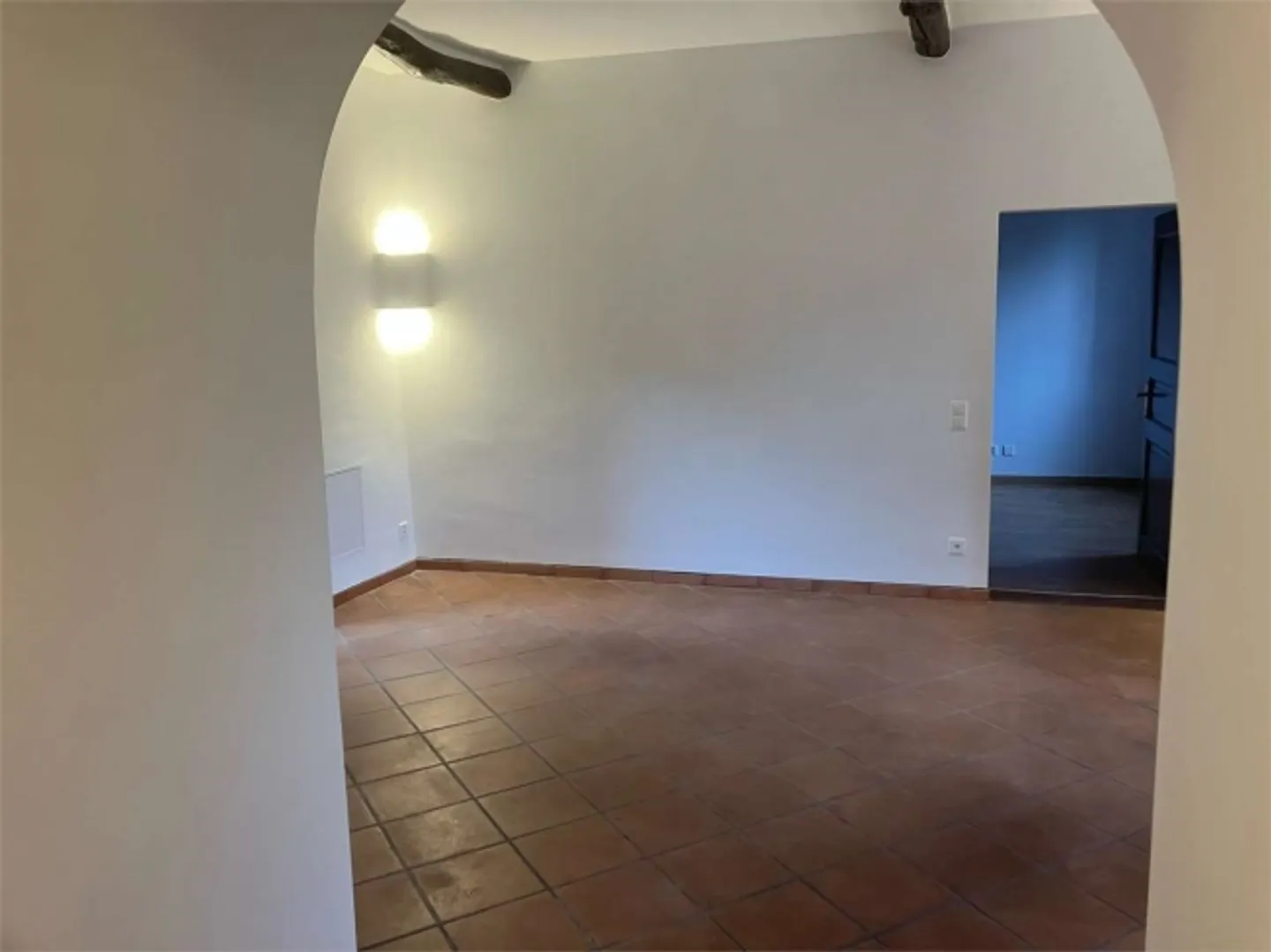 CHARM AND RELAXATION IN AN OLD FARMHOUSE - Photo 9 of 9