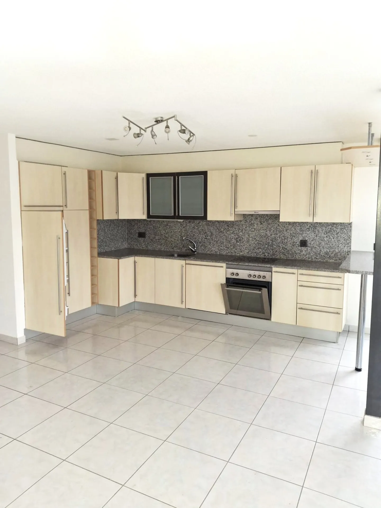 Charmant appartement de 2,5 pièces à louer - Photo 4 sur 8