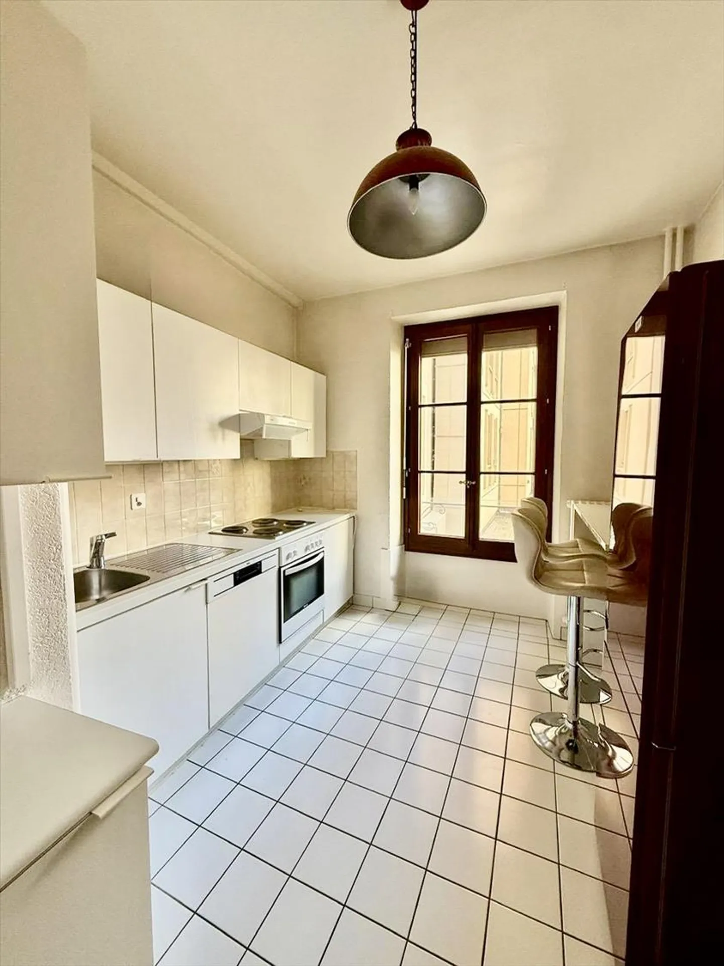 Appartamento - Foto 2 di 5