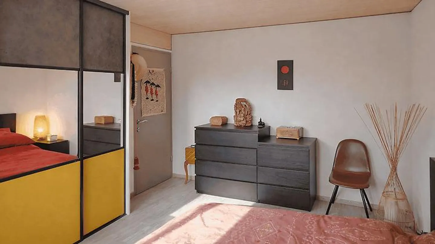 4½ ROOM HOUSE IN ECHALLENS (VD), FURNISHED, FIXED TERM - Photo 5 of 10