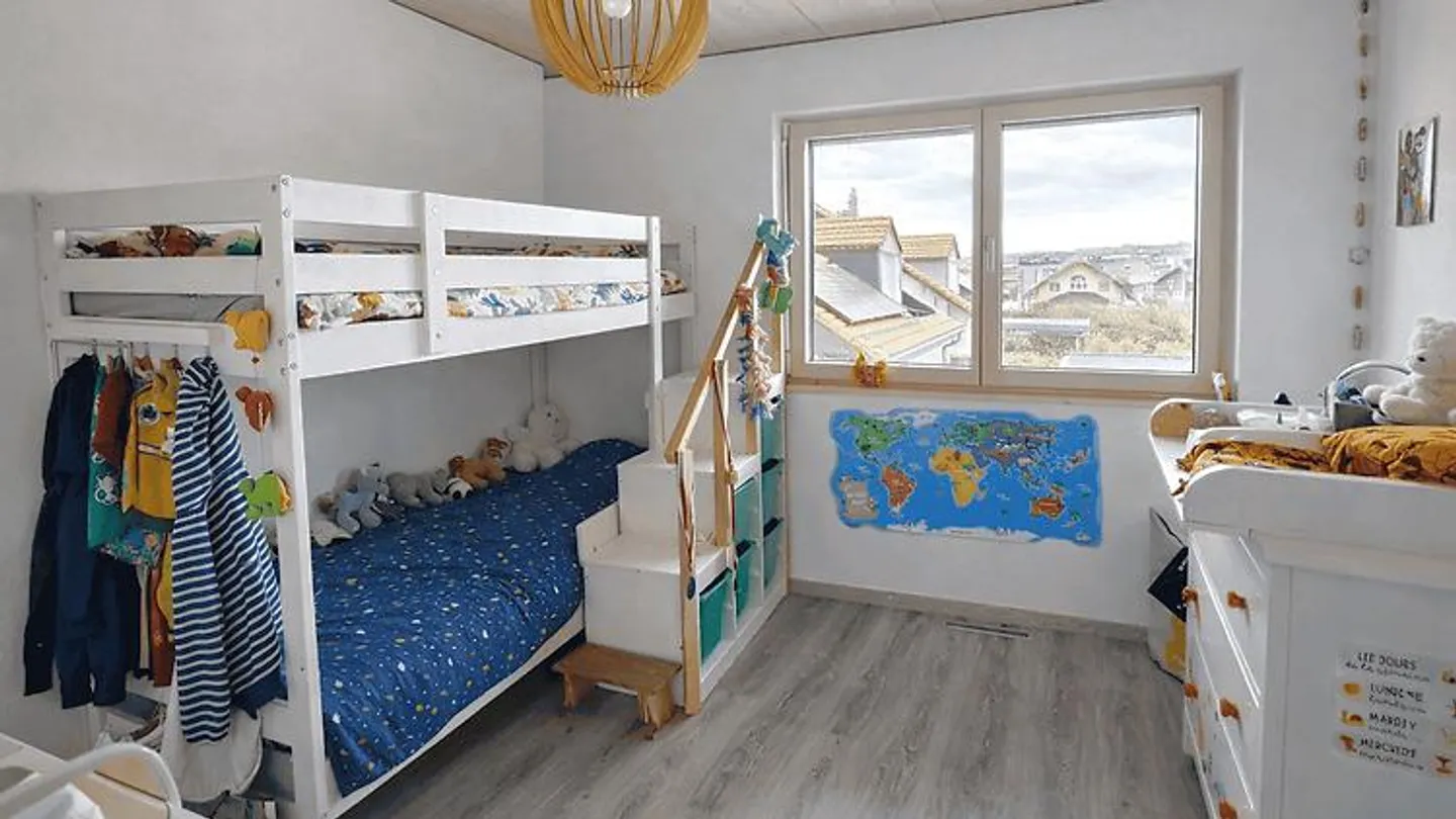 4½ ROOM HOUSE IN ECHALLENS (VD), FURNISHED, FIXED TERM - Photo 8 of 10