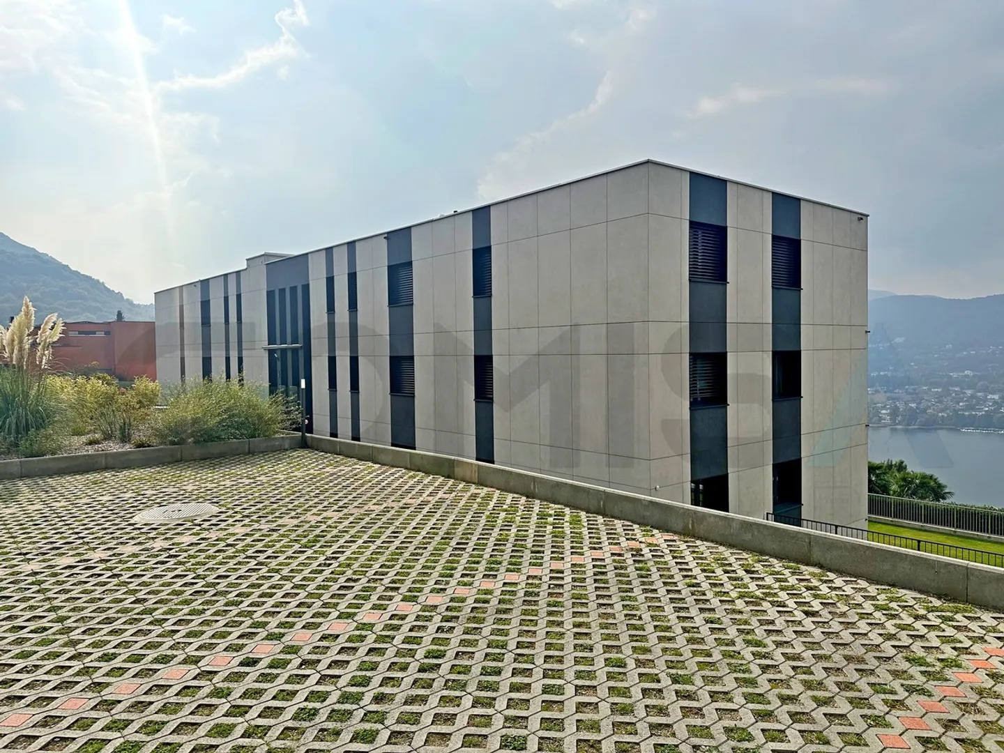 MONTAGNOLA - ARASIO nuovo appartamento di 4.5 stanze con giardino e vista lago - Foto 2 di 10
