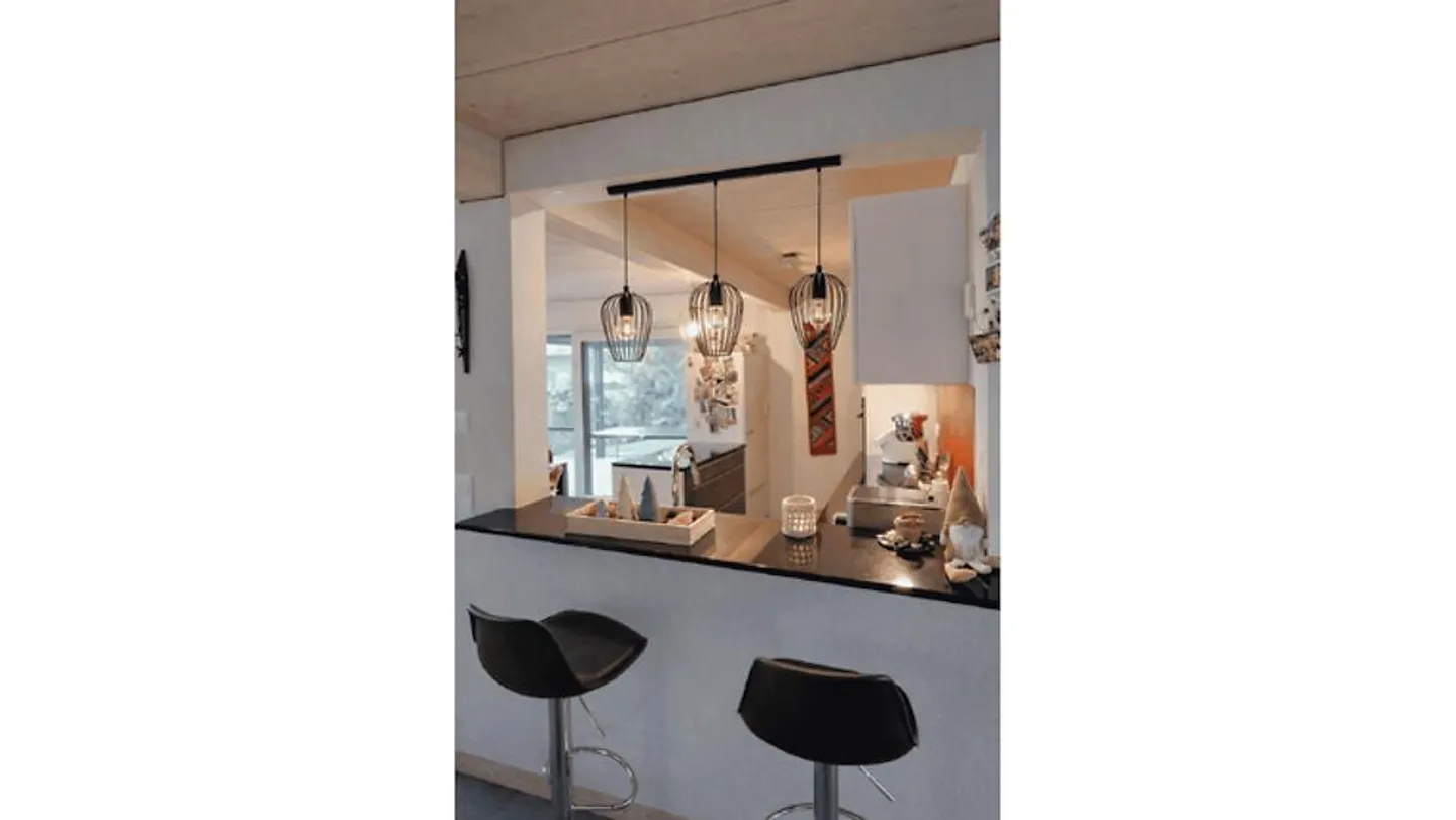 4½ ROOM HOUSE IN ECHALLENS (VD), FURNISHED, FIXED TERM - Photo 3 of 10