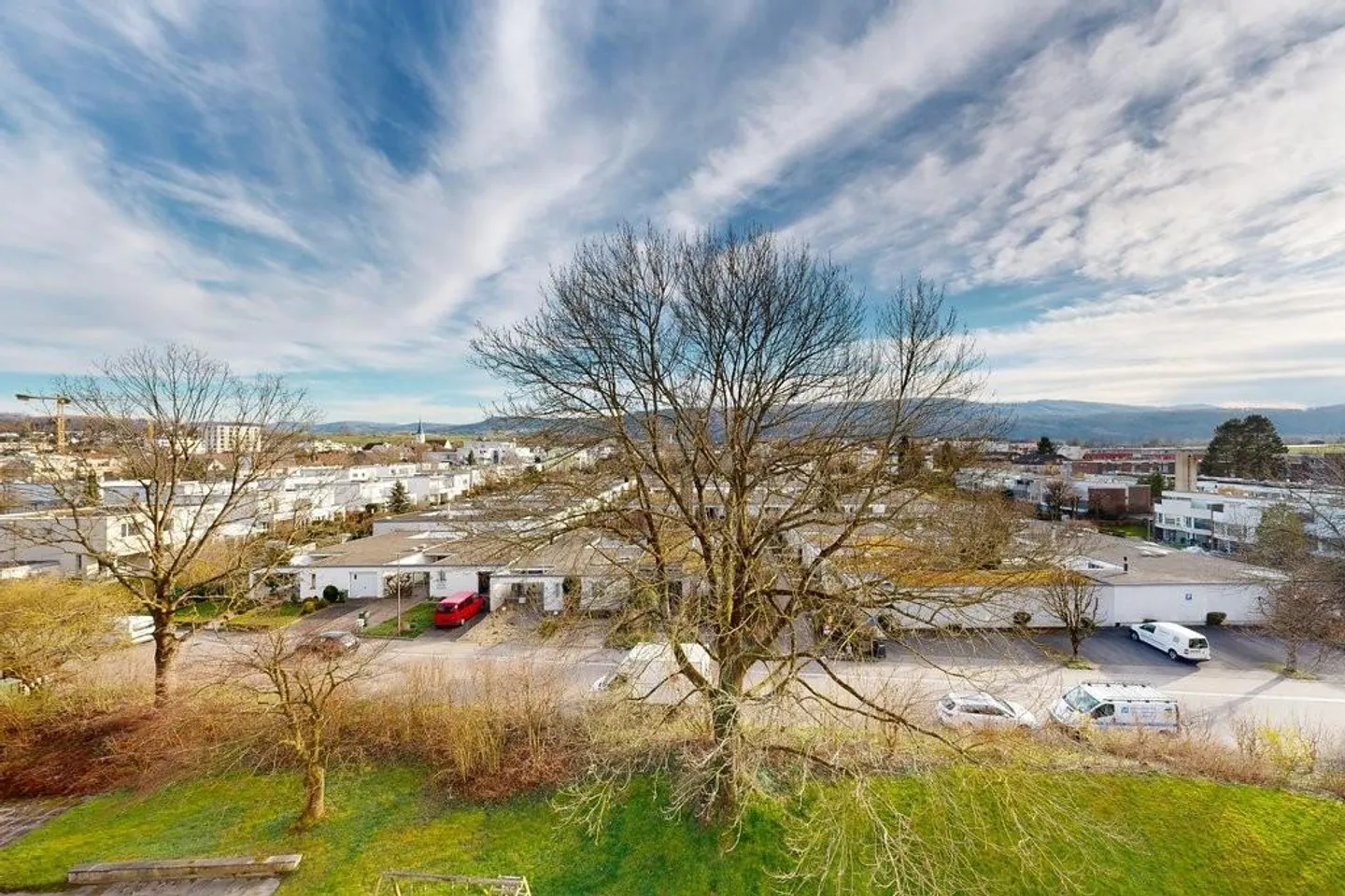 Apartment with beautiful view over Therwil - Photo 3 of 12