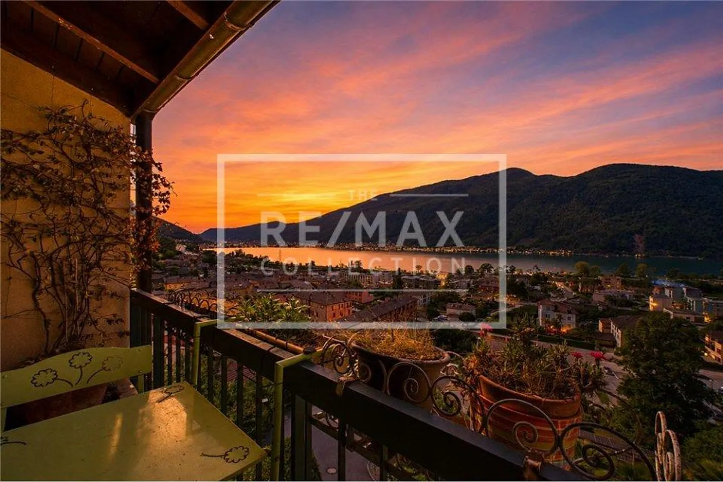 A true gem with lake view - Photo 10 of 13