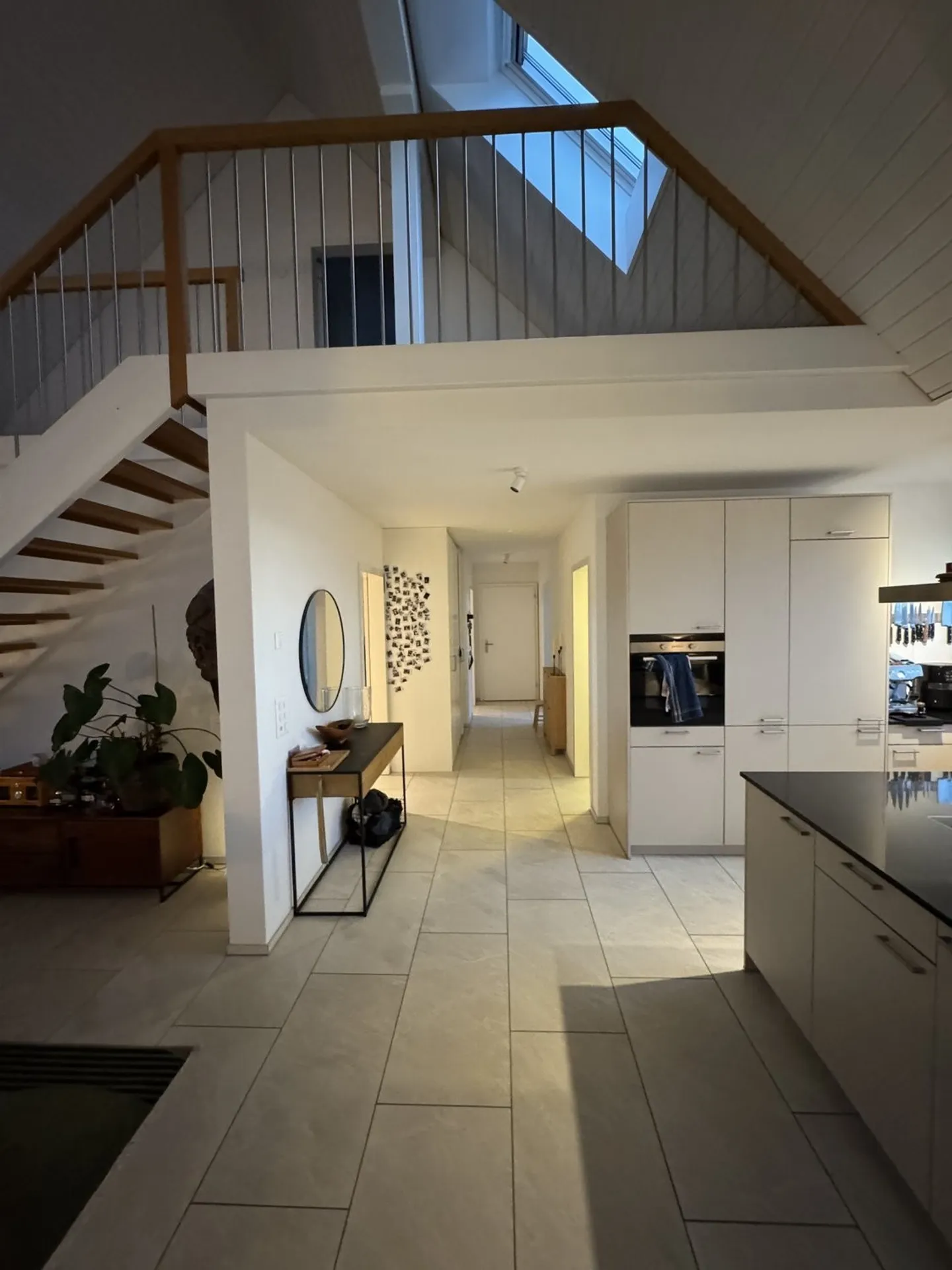 APPARTAMENTO MAISONETTE 4½ STANZE A PFAFFHAUSEN (ZH), ARREDATO, TEMPORANEO - Foto 3 di 10