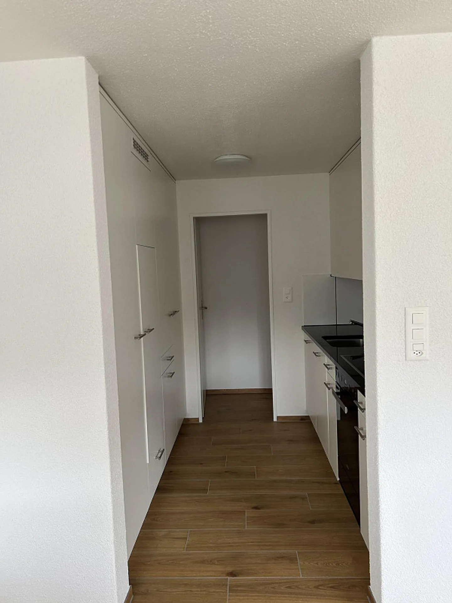 4.5 Room Family Apartment - Photo 3 of 10