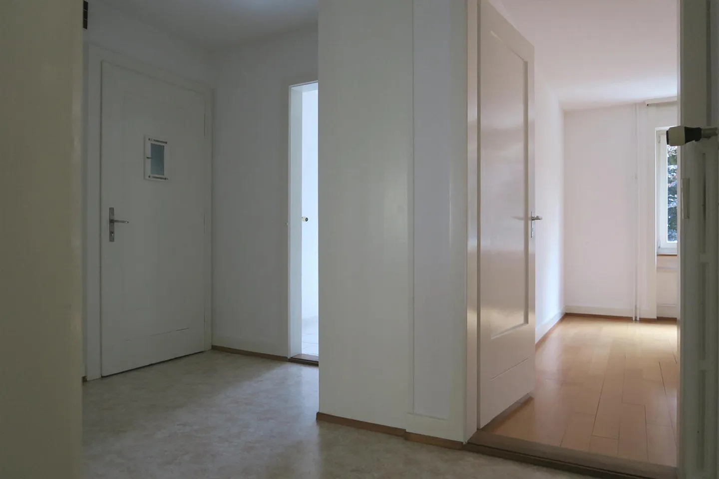 gepflegte 1.0-Zimmerwohnung mit Balkon in ruhigem Quartier zu vermi... - Foto 4 von 5