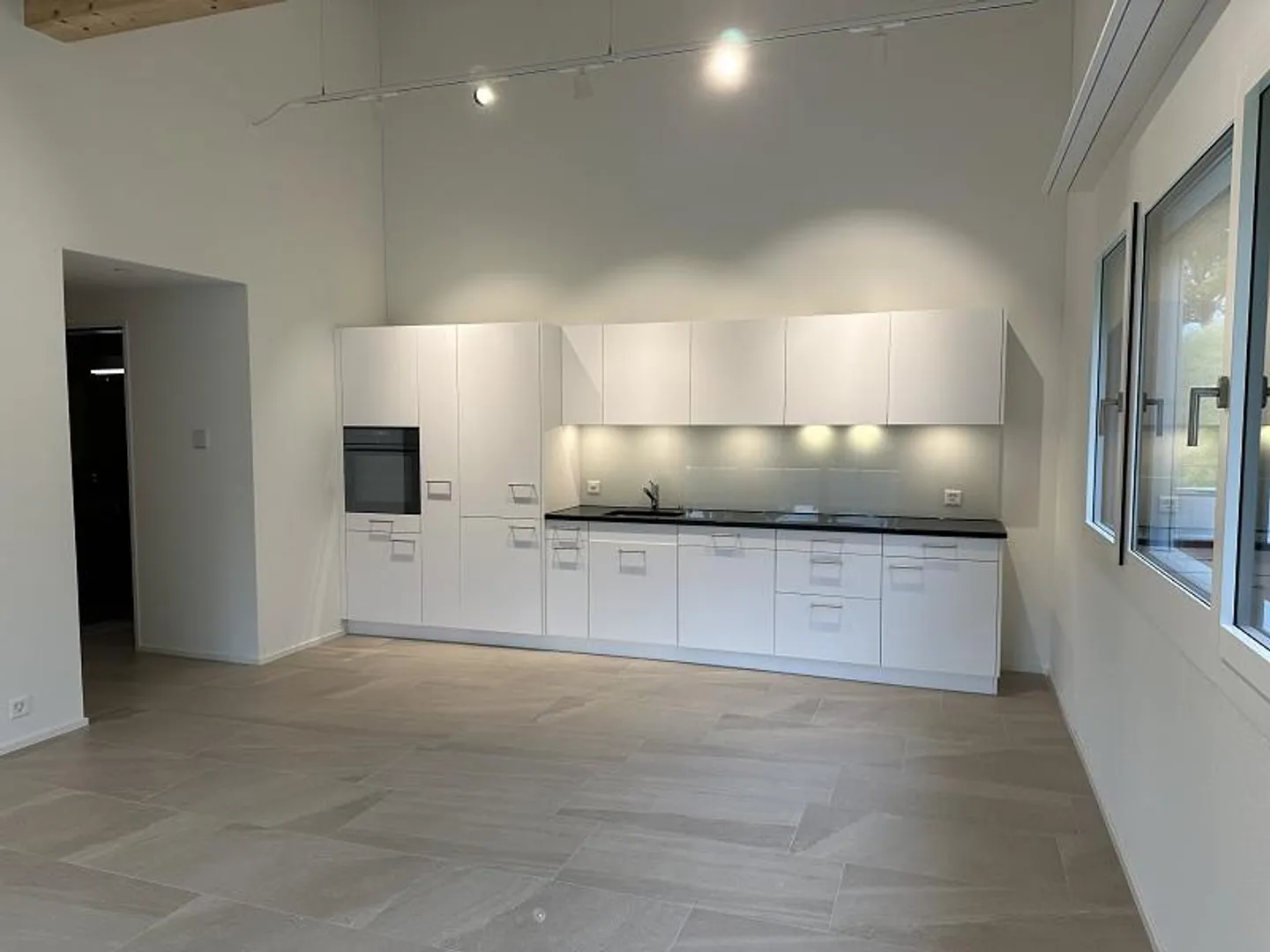 Appartement sous les toits spacieux, "Zentrum Tobel" - Photo 2 sur 12