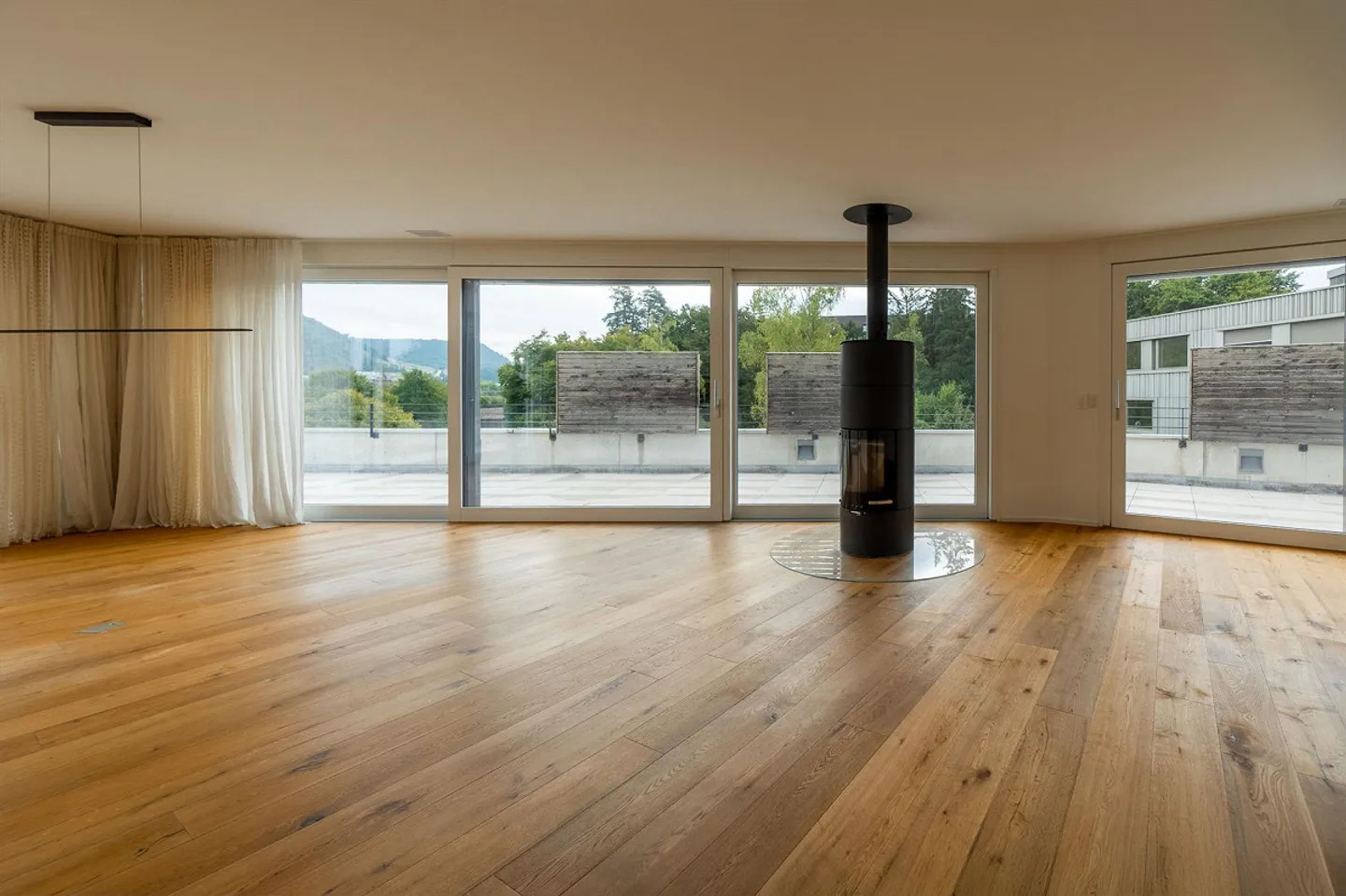 Attika 5.5-Zimmer-Wohnung mit grosszuegiger Terrasse in Liestal - Foto 2 von 10