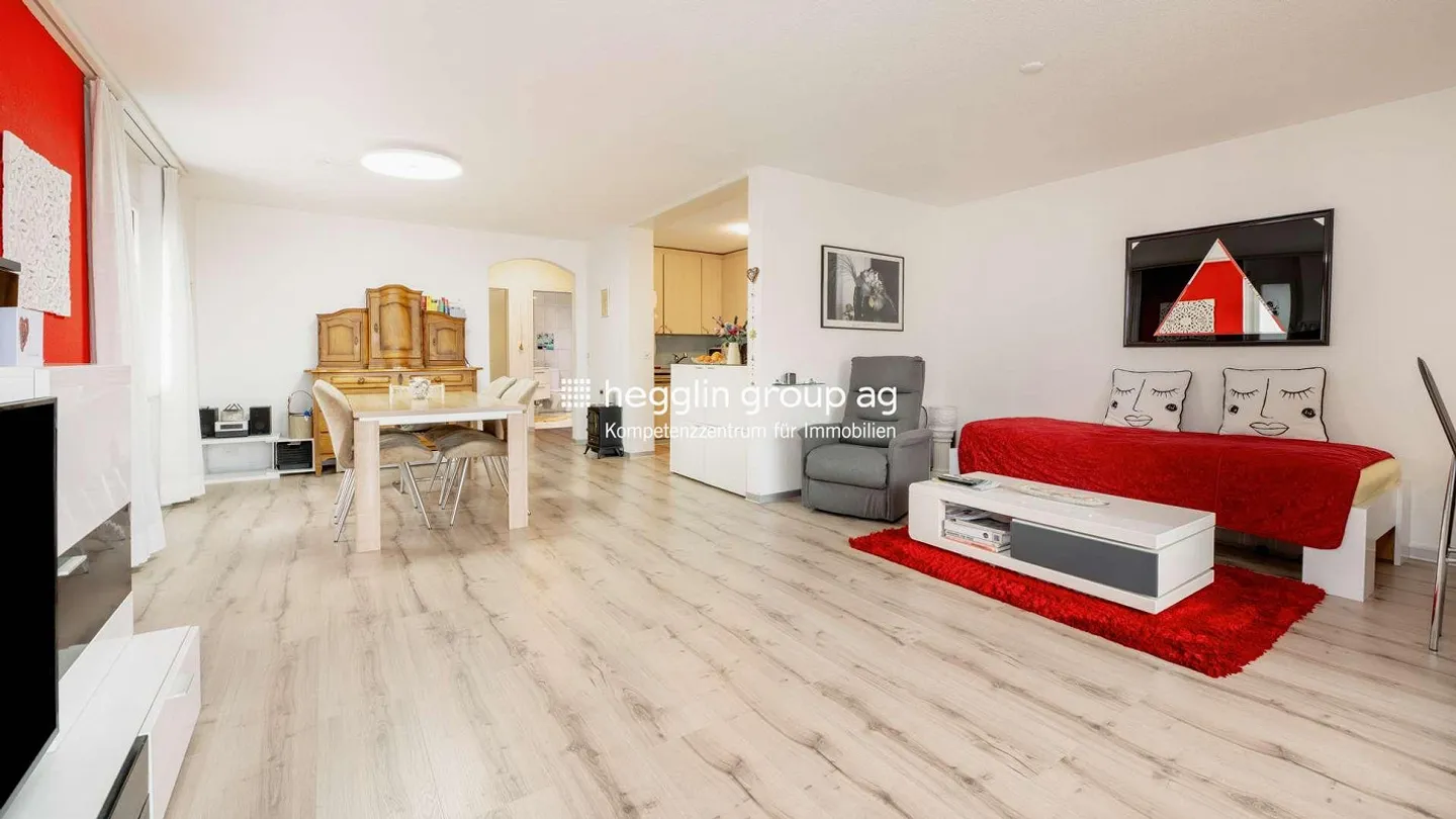 Ein Zuhause, wo der Pilatus zum Greifen nah wirkt - Foto 1 von 13