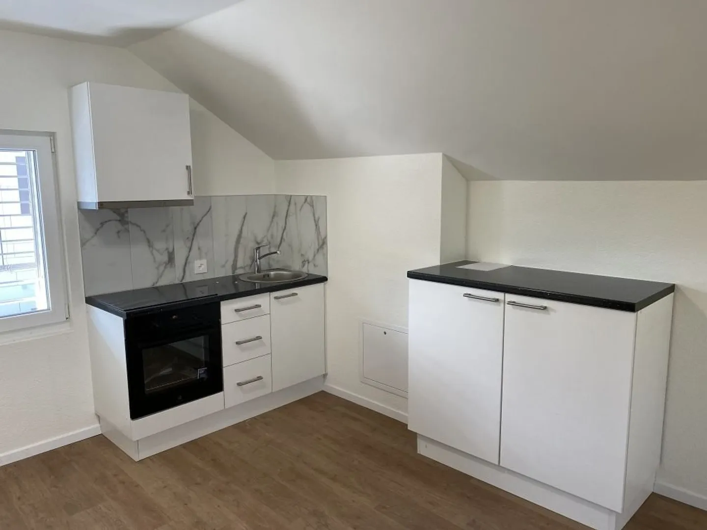 Studio confortable à Fehraltdorf - Rénové récemment et parfait pour les célibataires ou les couples ! - Photo 3 sur 6